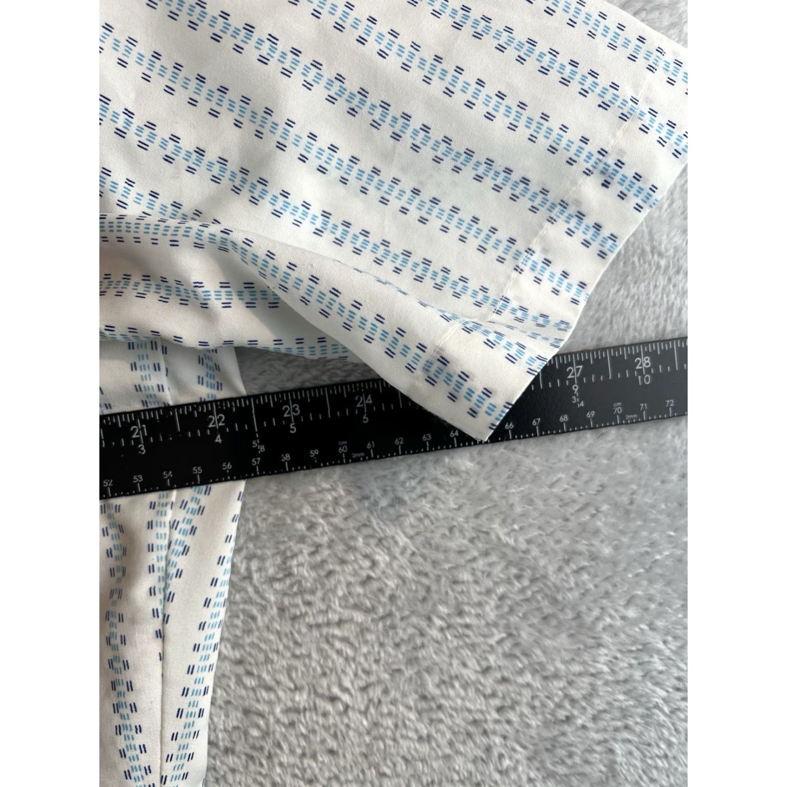 Vintage VINTAGE K mart Button-Up Shirt Mens L White Blue Western Short Sleeve Collared Polyester Graphic Print 70s 70s Fall Spring Summer Mens Size US L / EU 52-54 / 3 - 5 Thumbnail
