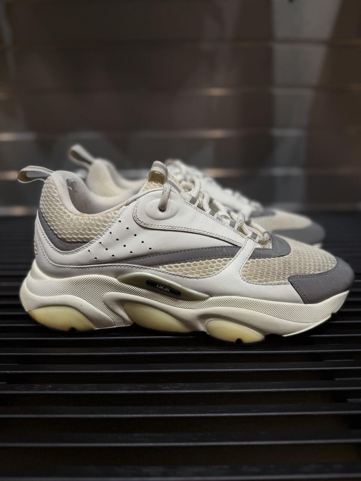Dior Size 44EU/11US Dior B22 White 100% Authentic $1300 Size US 11 / EU 44 - 1 Thumbnail