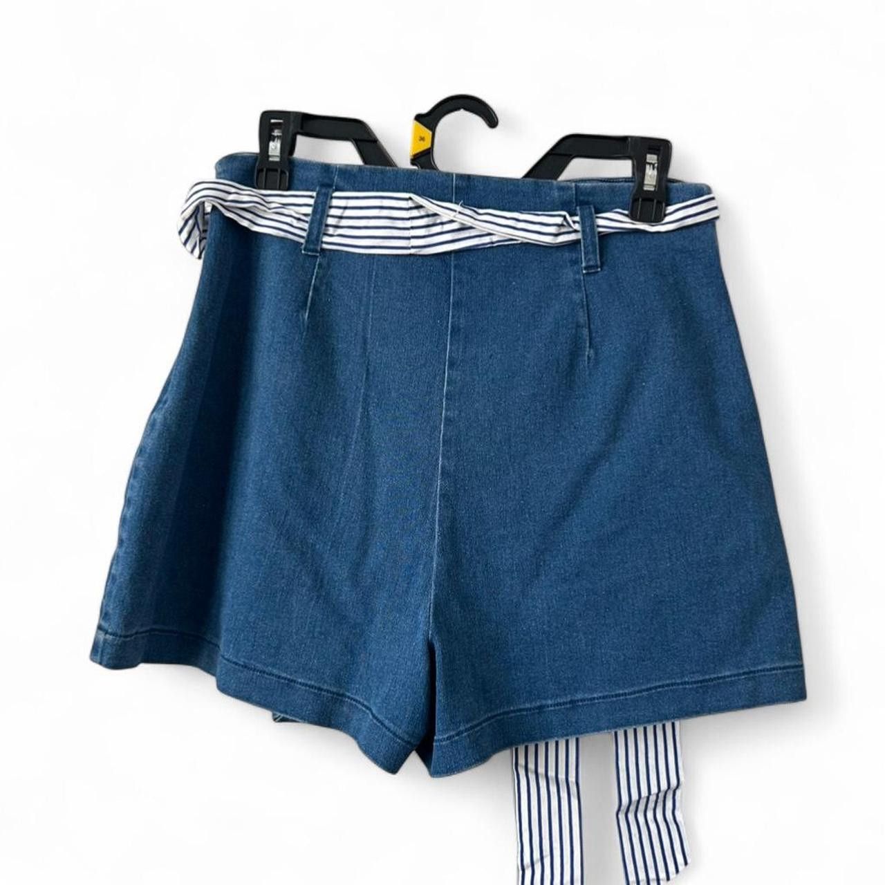 Other Denim Wrap Skort Altar'd State Size 34" / US 12 / IT 48 - 2 Thumbnail