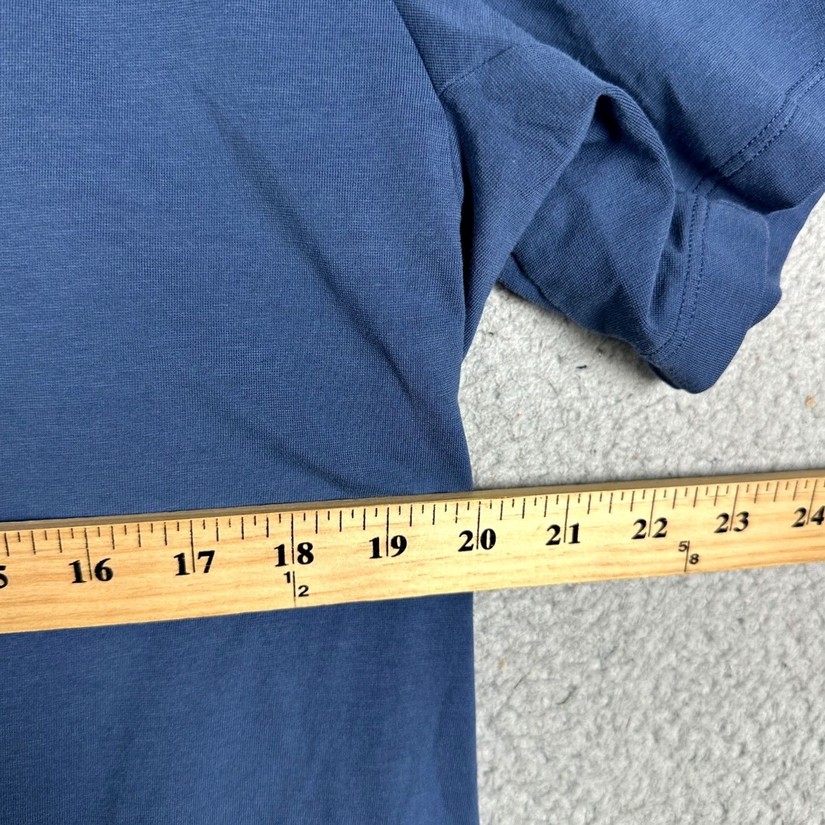 Lululemon Lululemon T-Shirt Mens M Blue Short Sleeve Crewneck Logo Athletic Tee EUC Size US M / EU 48-50 / 2 - 6 Thumbnail