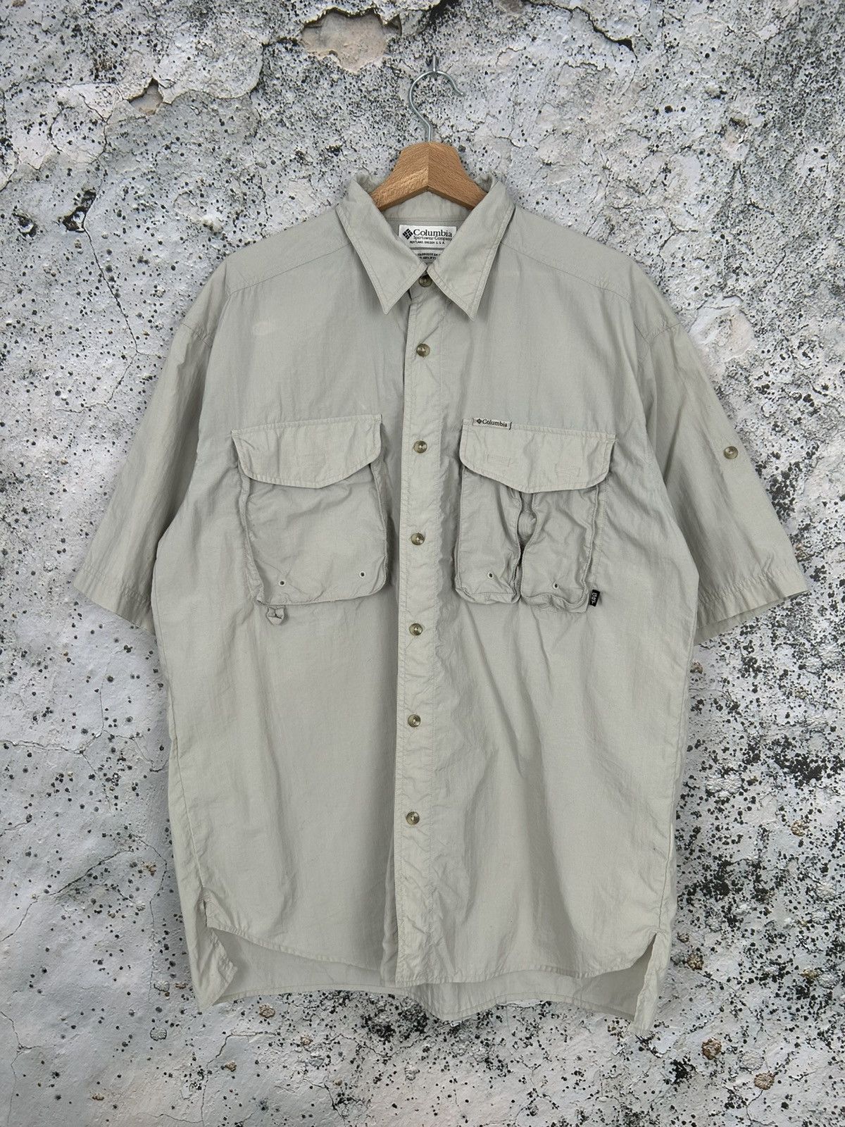 Vintage Columbia Outdoor Streetwear Gorpcore Hype 90s