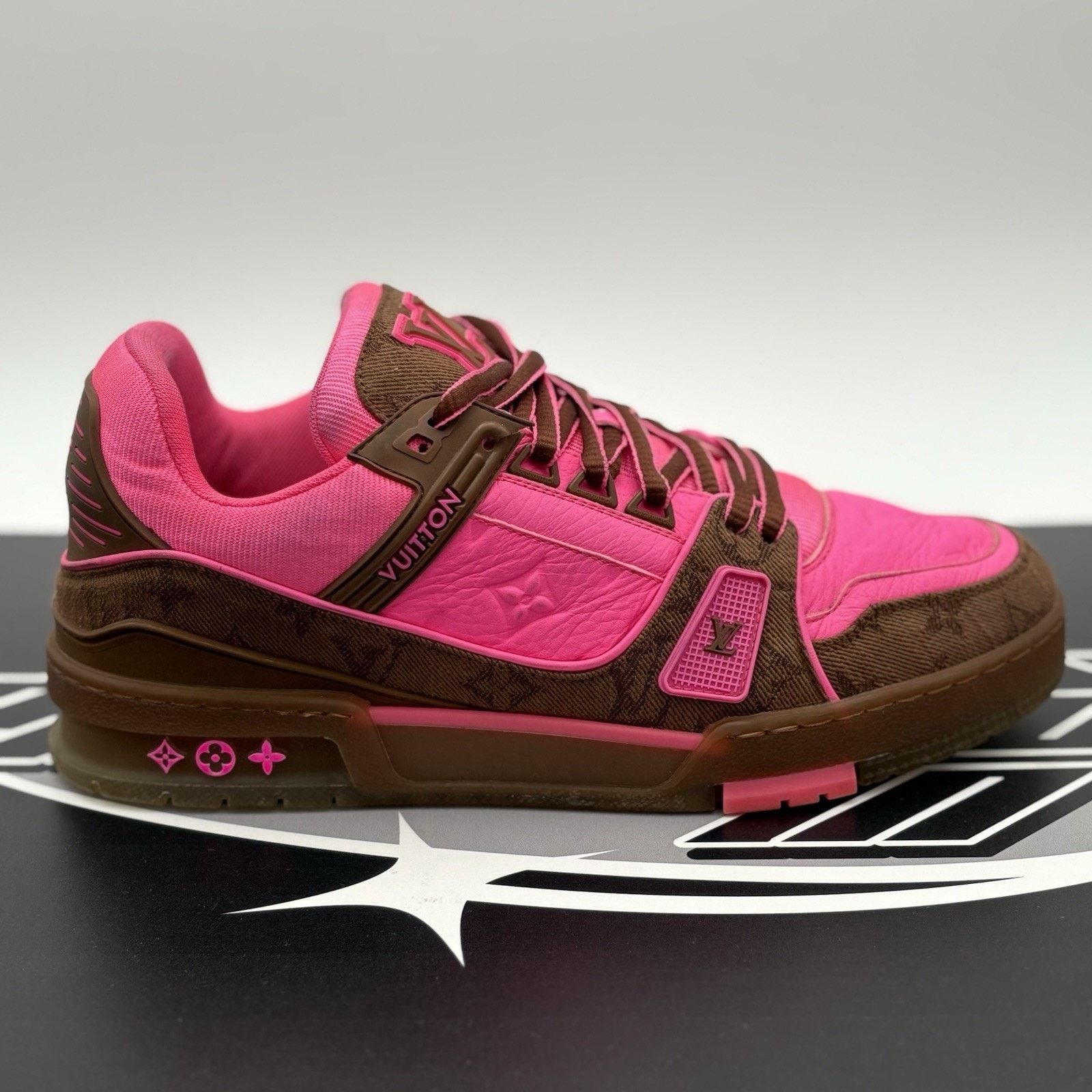 Louis Vuitton Louis Vuitton Trainer ' Pink Brown ' | GREAT CONDITION! Size US 9.5 / EU 42-43 - 2 Thumbnail