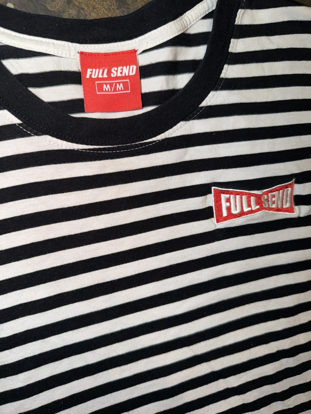 Full Send Full Send Nelk Boys striped embroidered logo t-shirt black Size US M / EU 48-50 / 2 - 4 Thumbnail