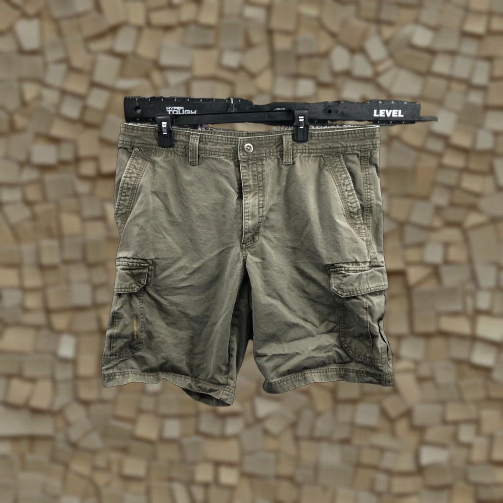 Vintage Gander Mountain Guide Series Cargo Shorts Mens Size 40 Mid Rise Green FLAW Size US 40 / EU 56 - 1 Thumbnail
