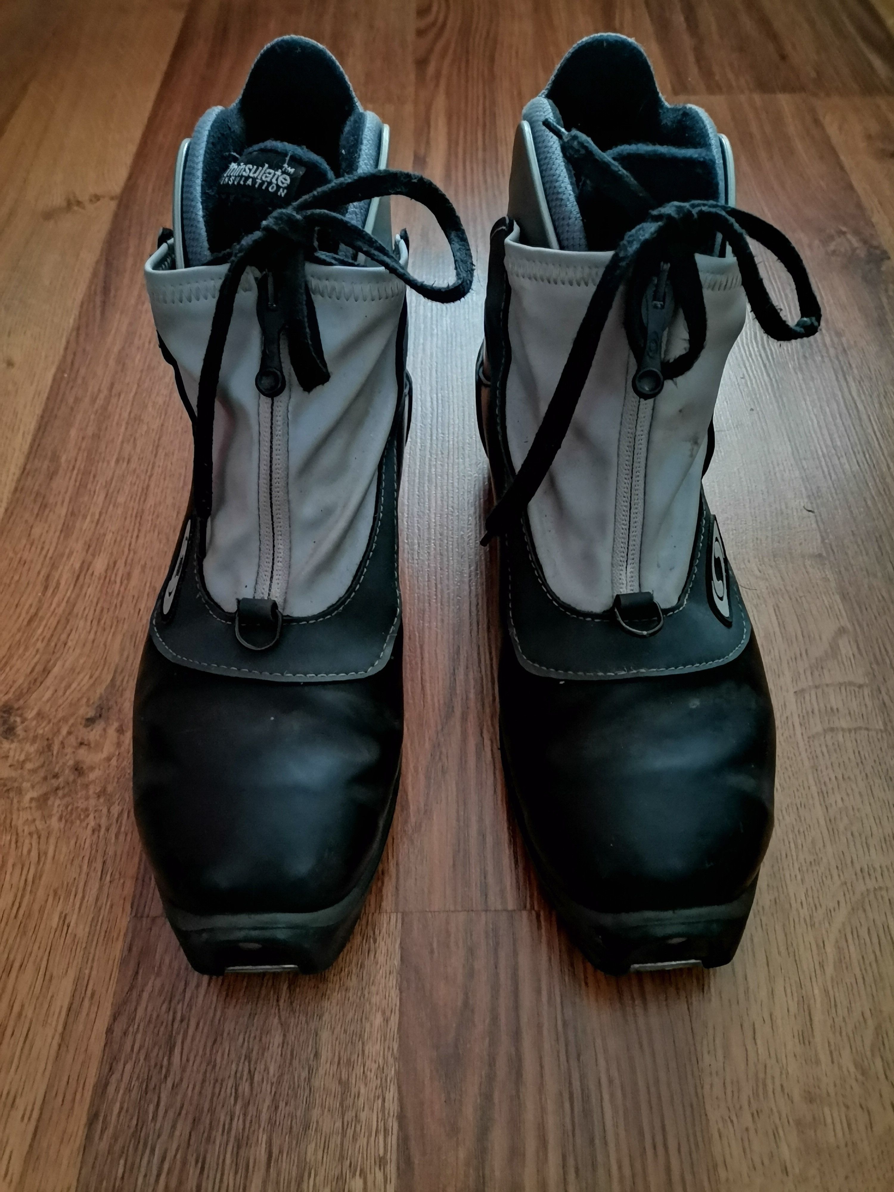 Salomon Salomon Ski Boots Size US 9.5 / EU 42-43 - 2 Thumbnail
