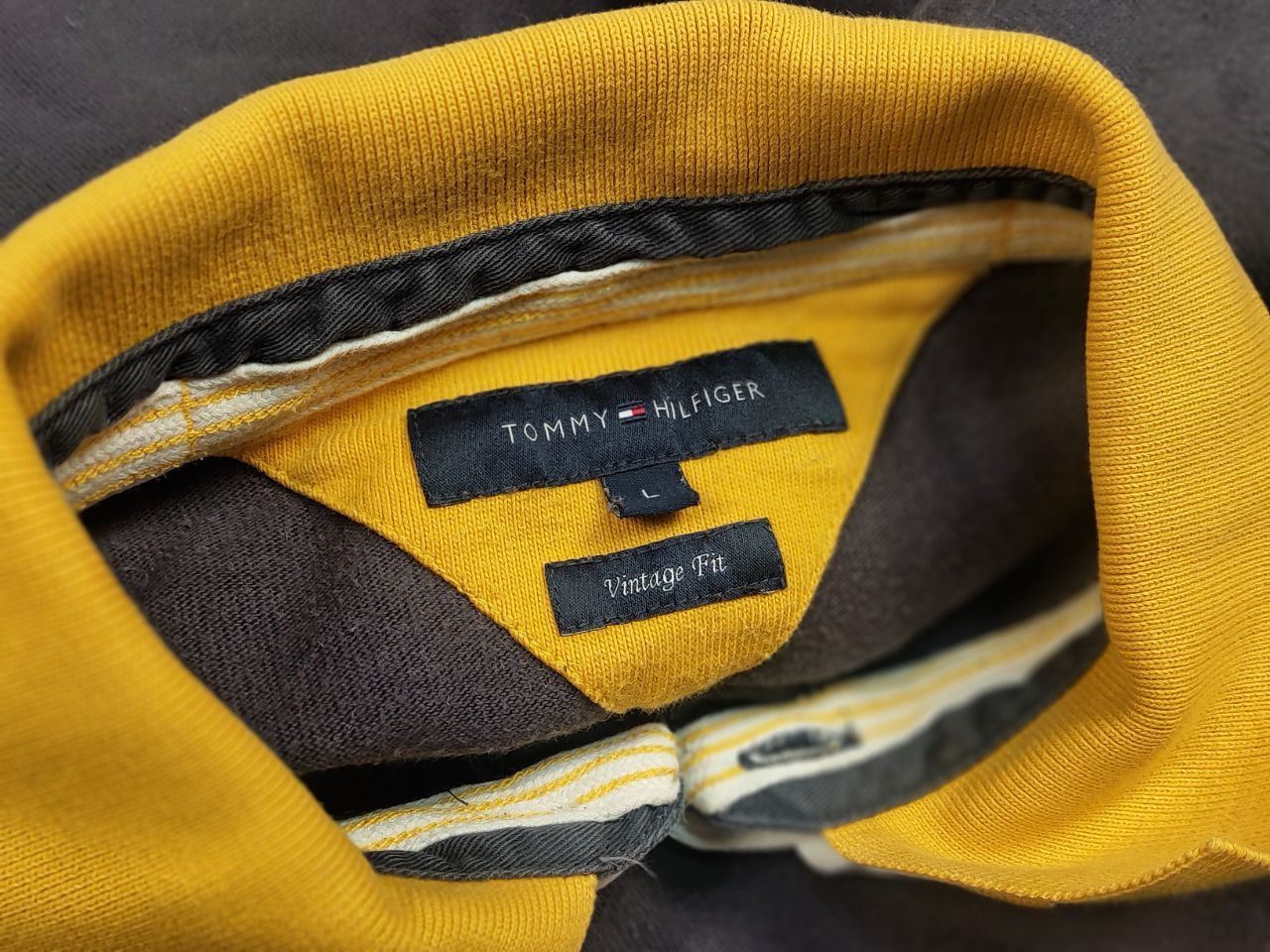 Tommy Hilfiger Vintage 90's Tommy Hilfiger rugby Shirt Polo Long Sleeve Size US L / EU 52-54 / 3 - 18 Thumbnail