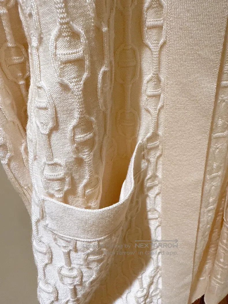 Hermes Hermes Pig Nose Button Jacquard Knit Long Cardigan Size XS / US 0-2 / IT 36-38 - 4 Thumbnail