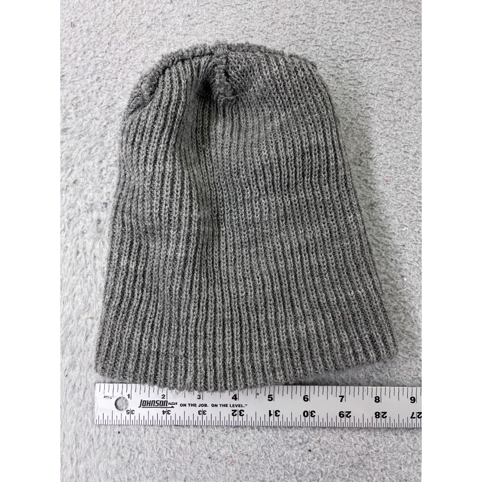 Vintage Gray Knit Acrylic Beanie Toque Unisex One Size Winter Ski Hat Size ONE SIZE - 5 Thumbnail