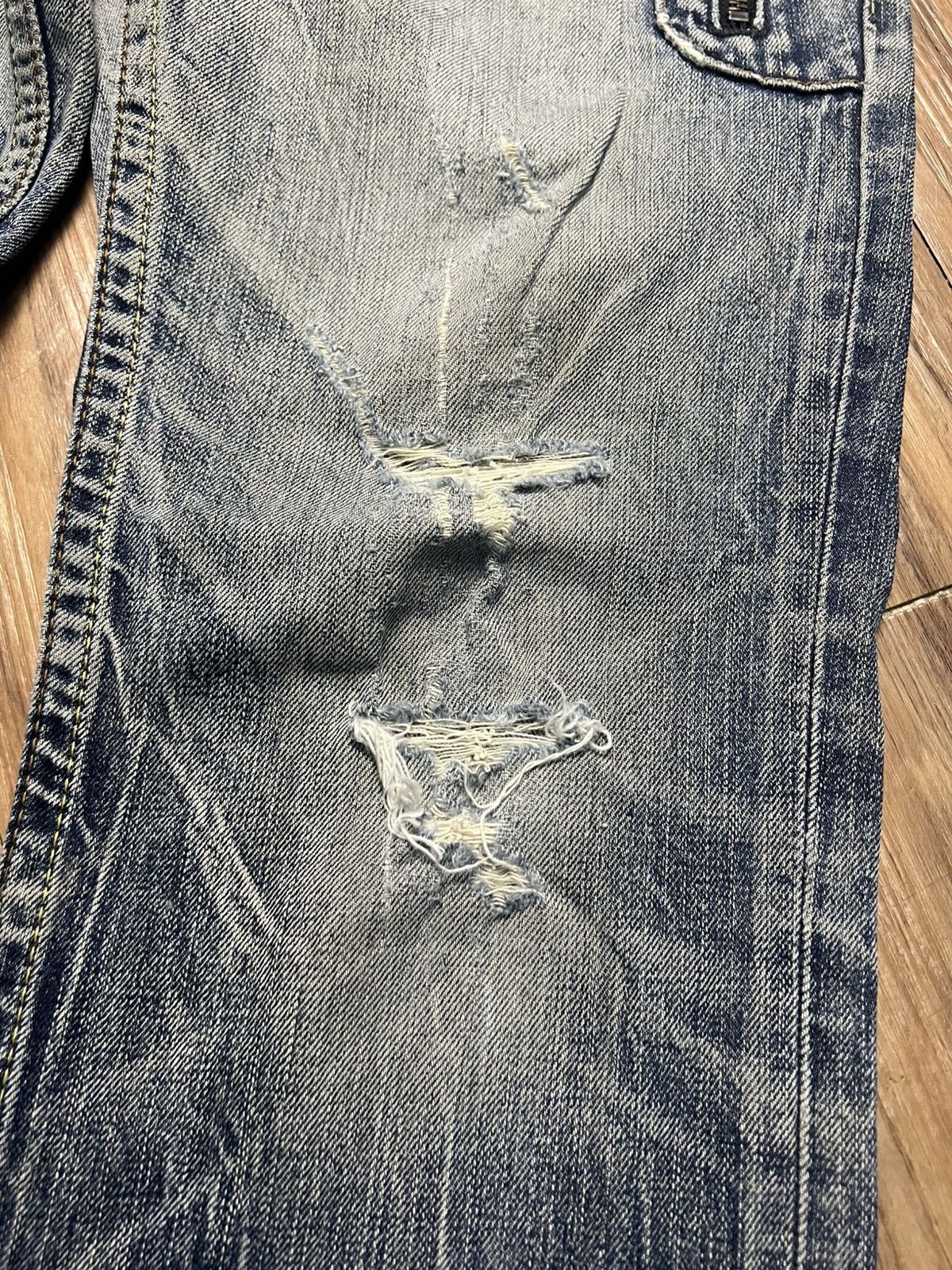 Levi's Levi’s 502 Custom Ripped Jeans (43) Size US 30 / EU 46 - 9 Thumbnail