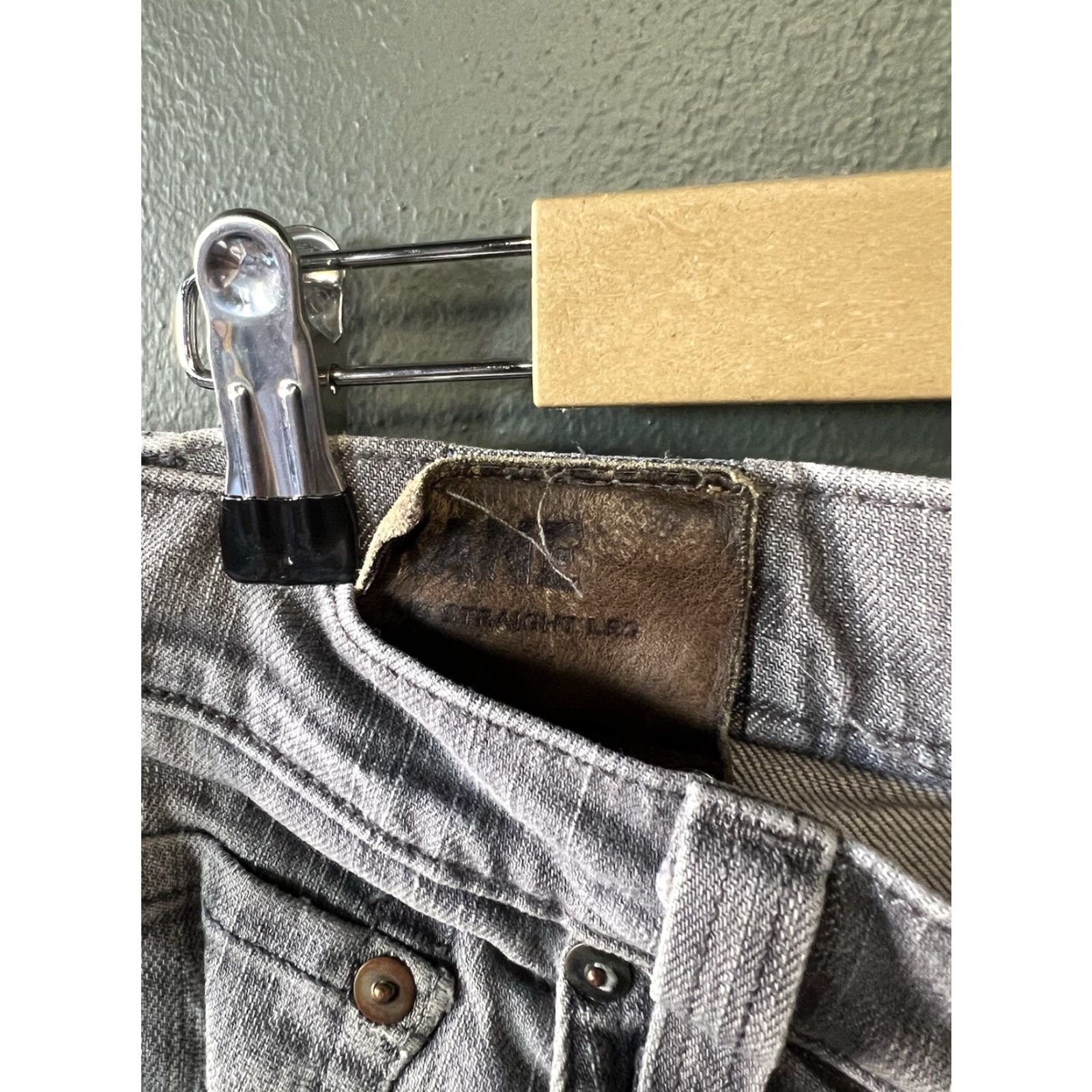 J Brand J. Brand Men's Kane Slim Straight Casual Cosy Fit Ricochet Gray Jeans Sz 34 x 31 Size US 34 / EU 50 - 3 Thumbnail