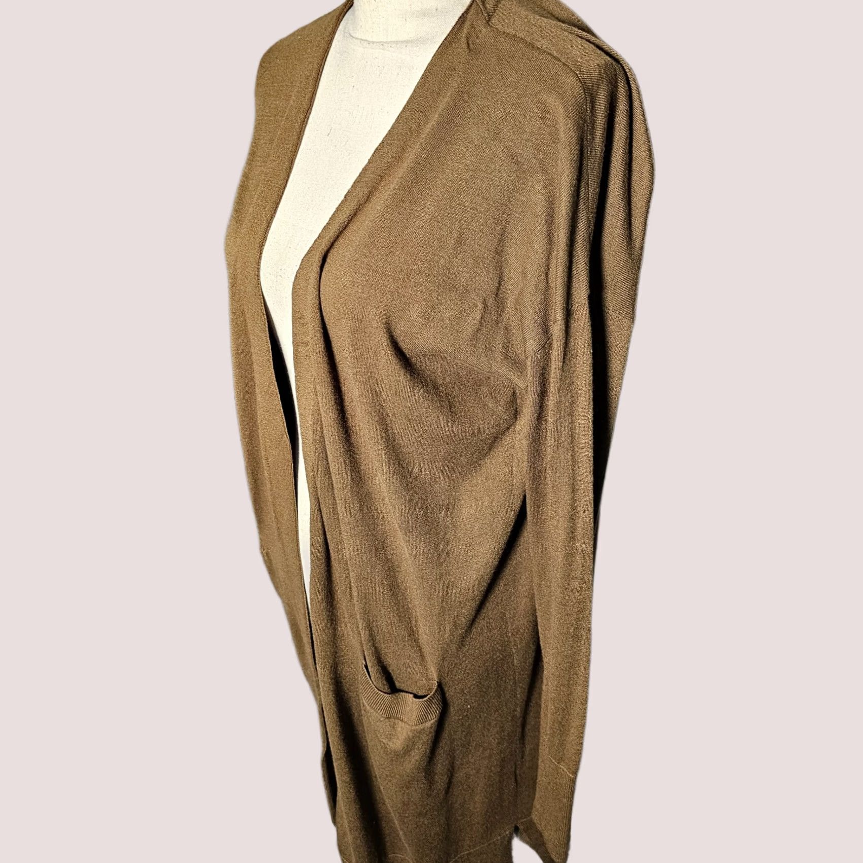 Vintage VINTAGE? Halogen Women's Cardigan Sweater Open Front Knee Length Green Brown Pockets Size 1 Regular Knit Long Sleeve Shown Measurements Size XS / US 0-2 / IT 36-38 - 1 Thumbnail