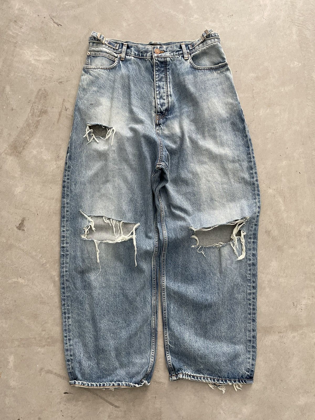 Balenciaga Graffiti Jeans | Grailed