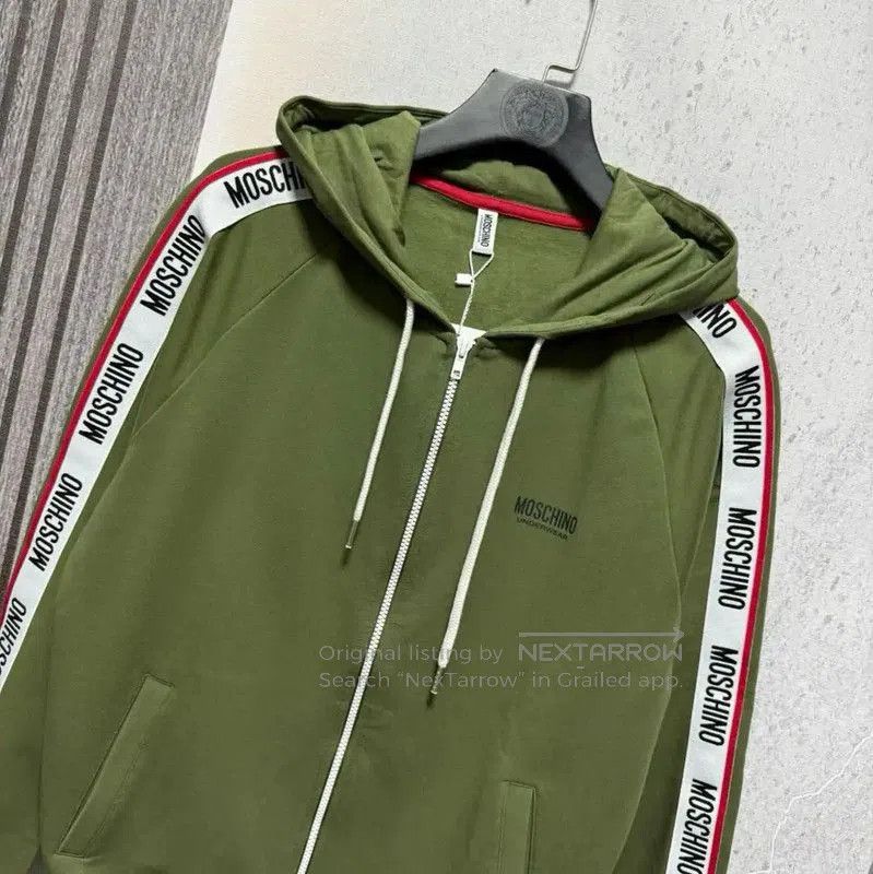 Moschino Moschino Men's Spring Autumn Hooded Sweatshirt . Size US M / EU 48-50 / 2 - 6 Thumbnail