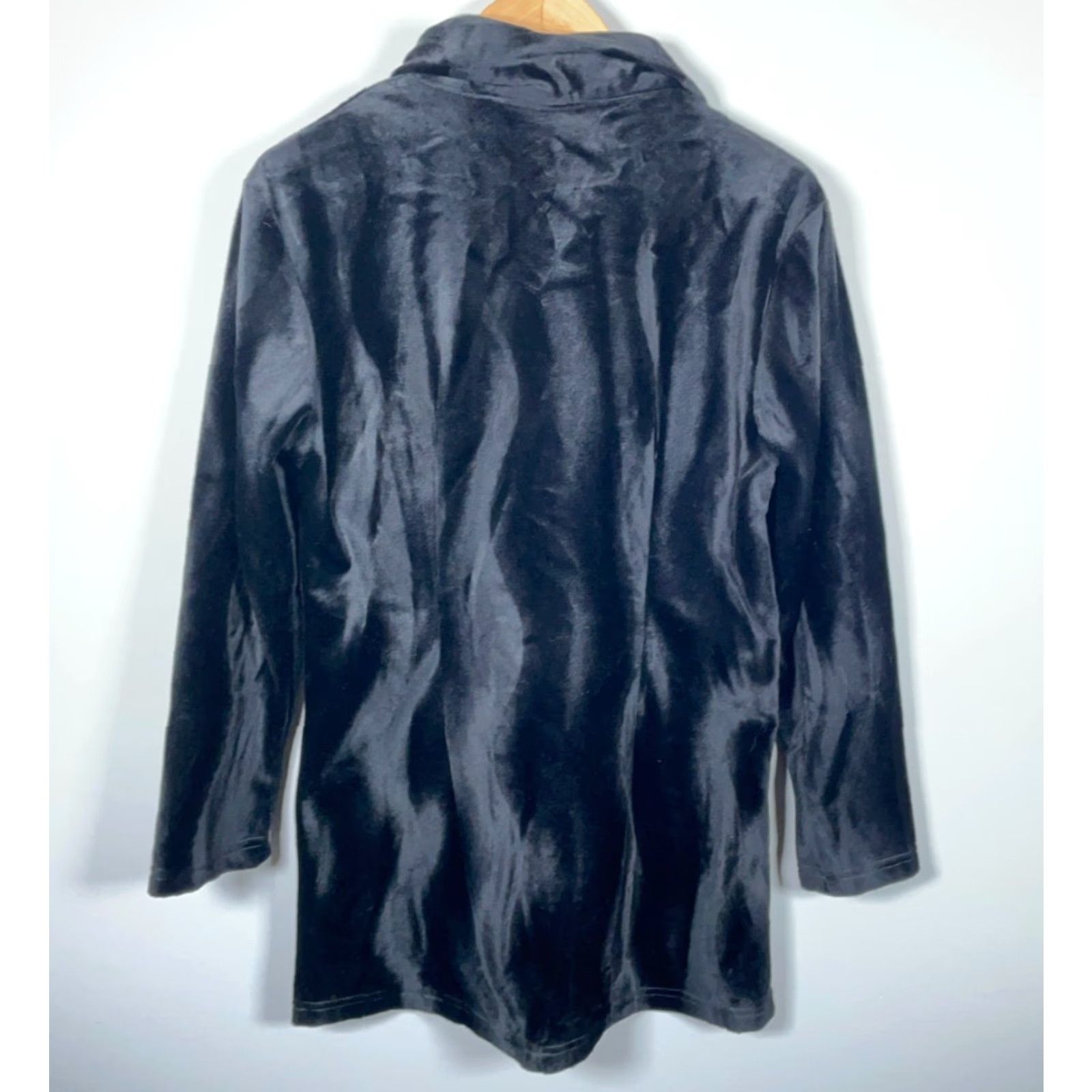 Velour VINTAGE Funhouse 90s Velour Long Shirt Shacket Women Large Black Gothic Steampunk Cosplay Grunge Shirt Womens Large Velour Shacket Size L / US 10 / IT 46 - 2 Thumbnail