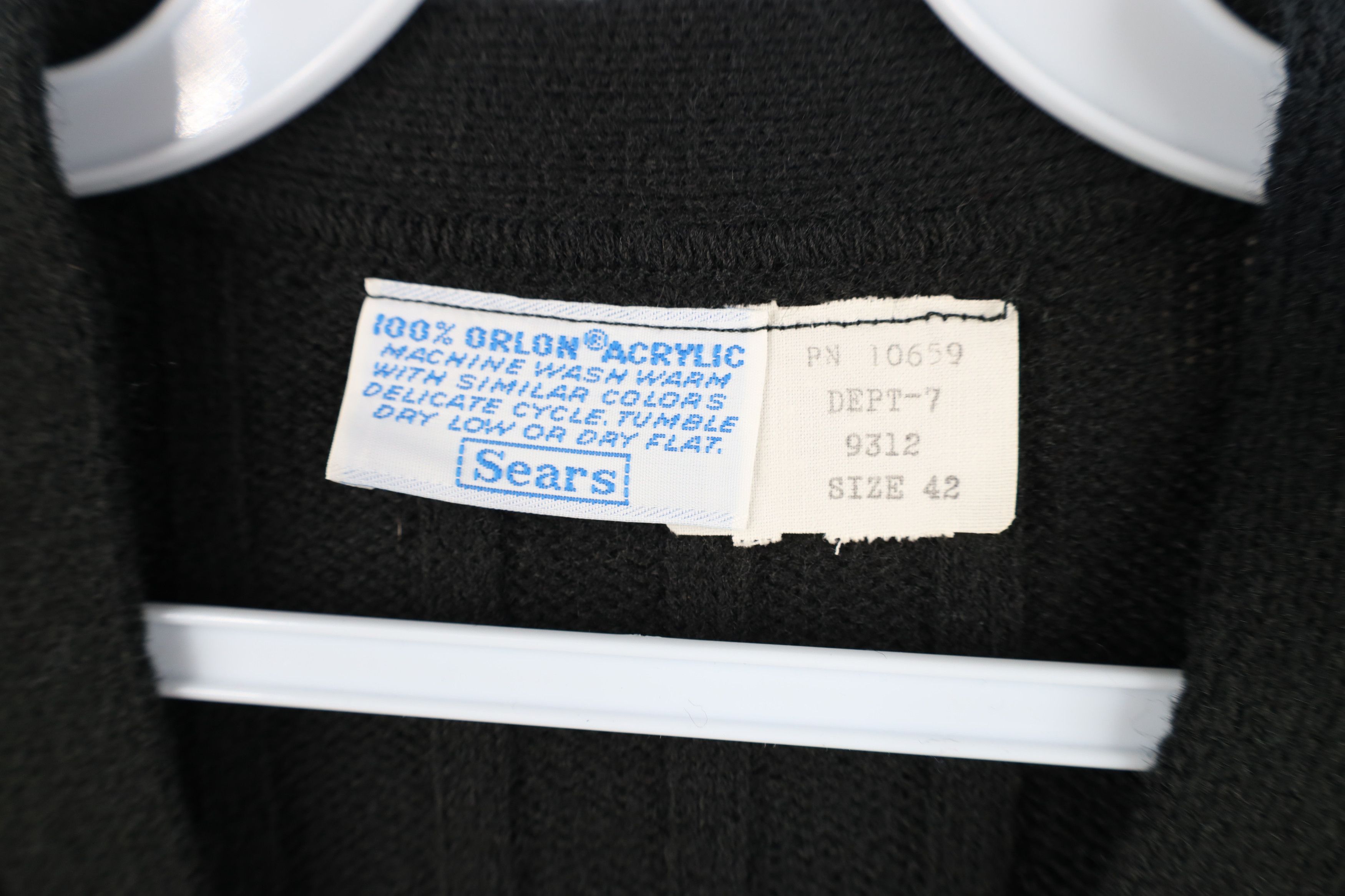 Vintage Vintage 60s 70s Streetwear Ribbed Knit Cardigan Sweater USA Size M / US 6-8 / IT 42-44 - 7 Thumbnail