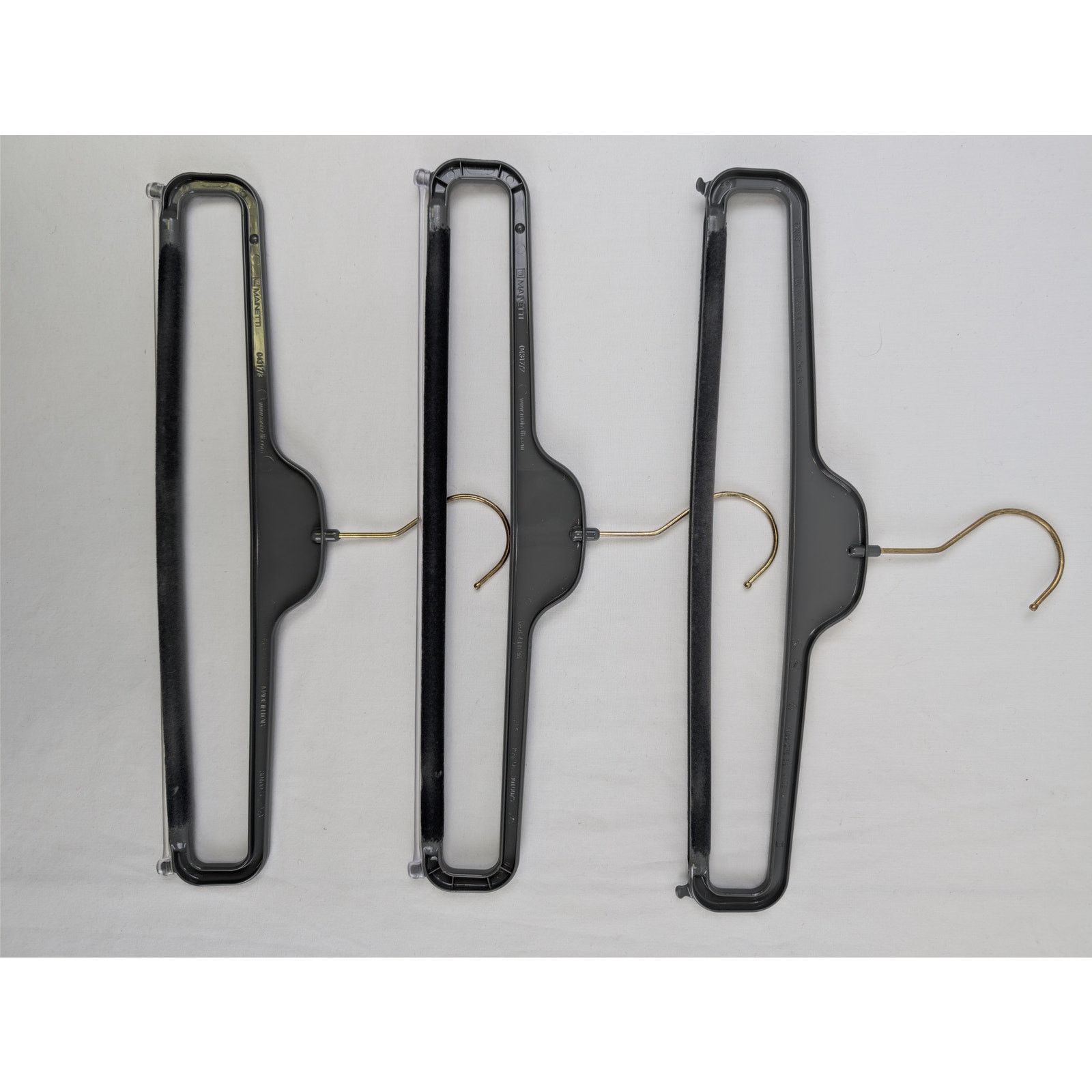Tom Ford o1rshd1 Size: OS / 3 Pack Clip Hangers in Black Size ONE SIZE - 9 Thumbnail