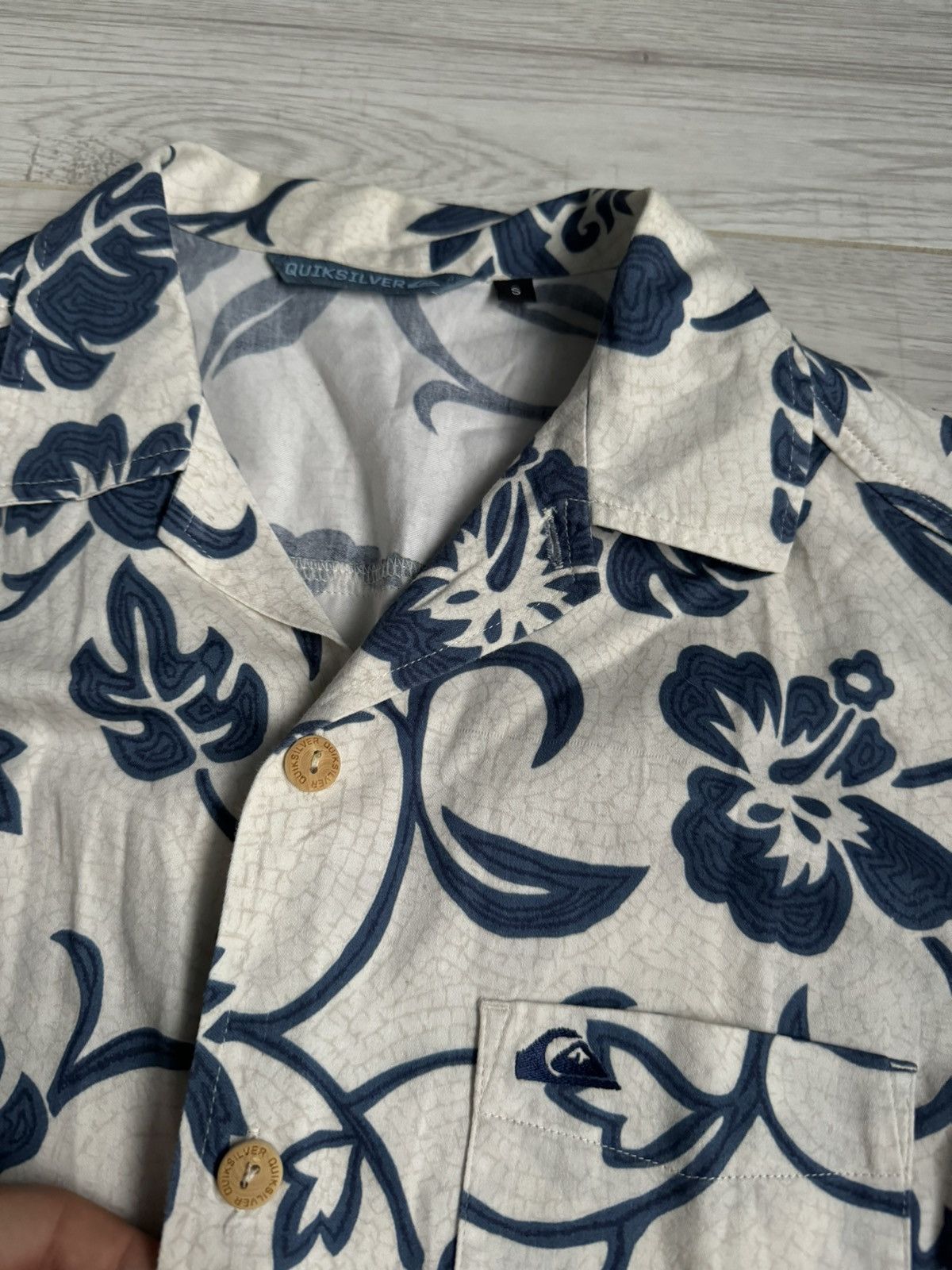 Japanese Brand × Vintage Vintage Quiksilver Shirt Size US S / EU 44-46 / 1 - 3 Thumbnail
