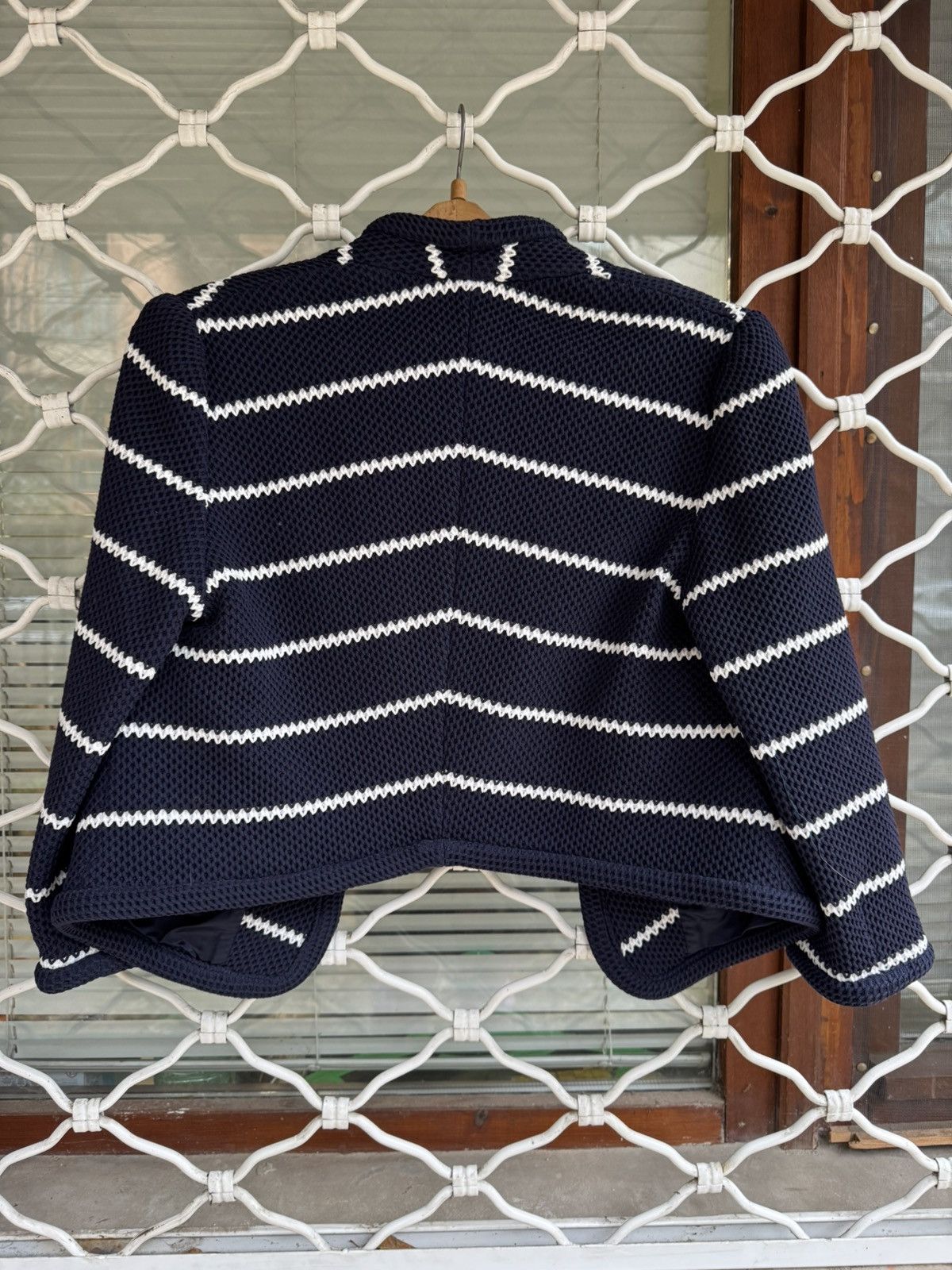 Karen Millen Karen Millen Navy Stripped Textured Jacket Parisian Chic Size L / US 10 / IT 46 - 9 Thumbnail