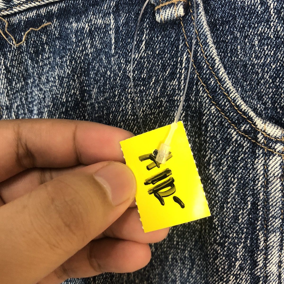 Japanese Brand × Vintage Long Happy Blue vintage faded Denim Pants #A112 Size US 30 / EU 46 - 10 Thumbnail