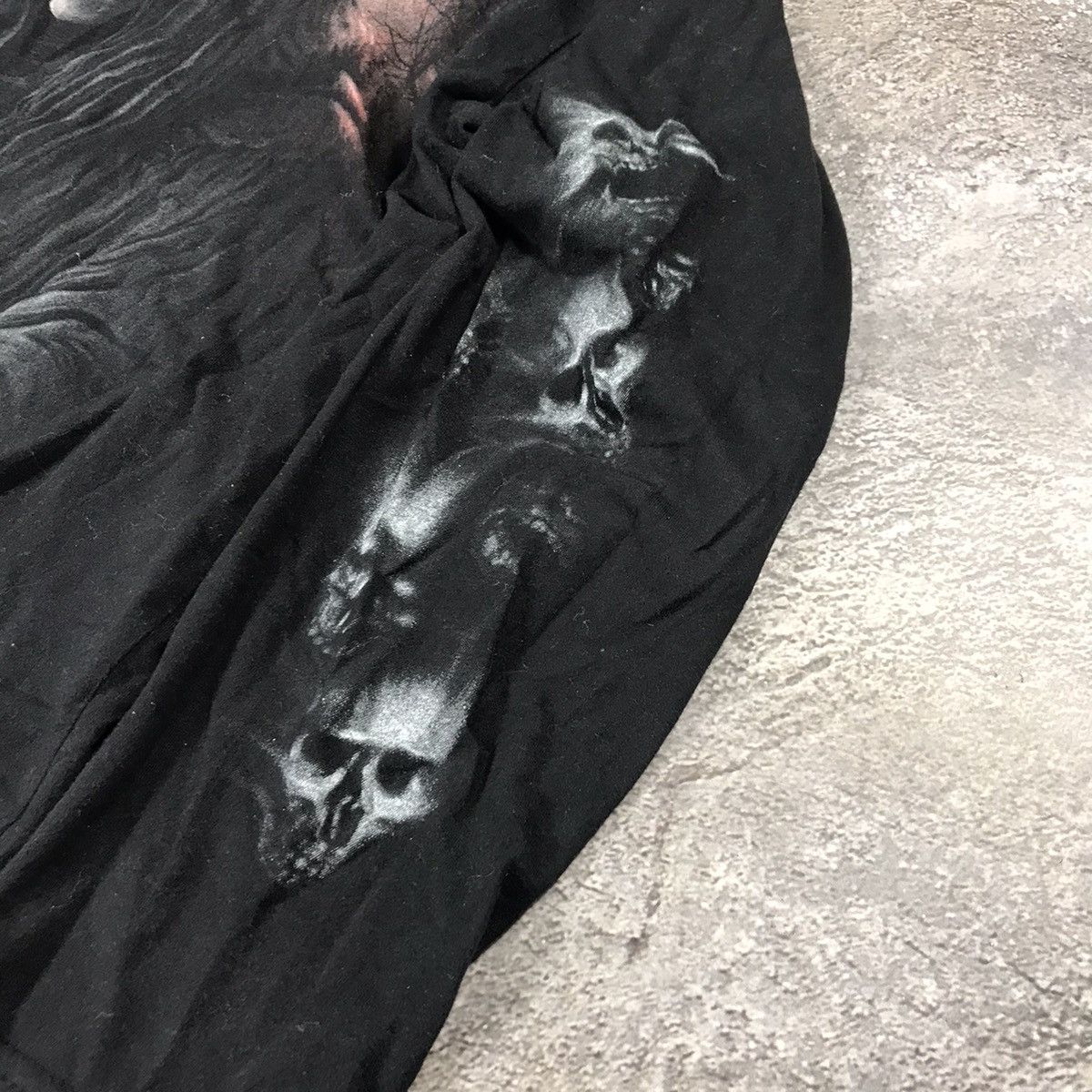 Vintage Vintage Y2K Grim Reaper Graphic Tee Dark Horror Grunge L Size US L / EU 52-54 / 3 - 3 Thumbnail