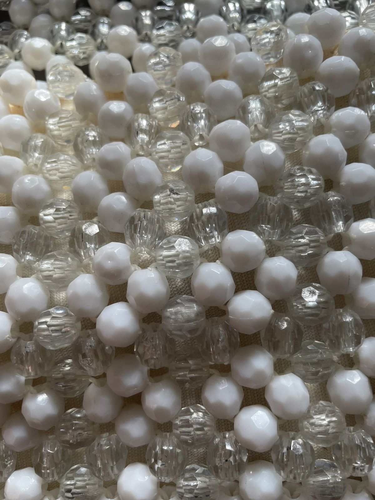 Vintage 1960s white/clear beaded woven handmade satchel handbag Size ONE SIZE - 5 Thumbnail