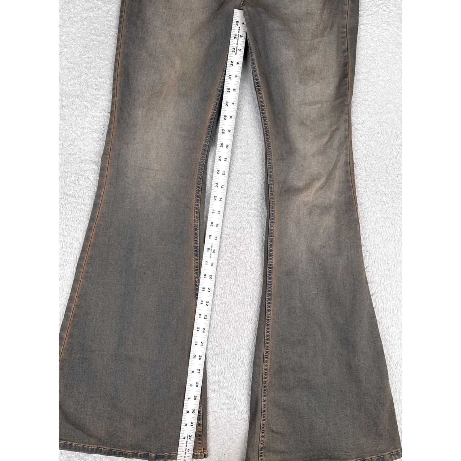 Vintage We The Free Flare Jeans Womens 31 Gray Charcoal Wash Mid Rise Pull On 31x34 Size 24" / US 00 / IT 34 - 7 Thumbnail