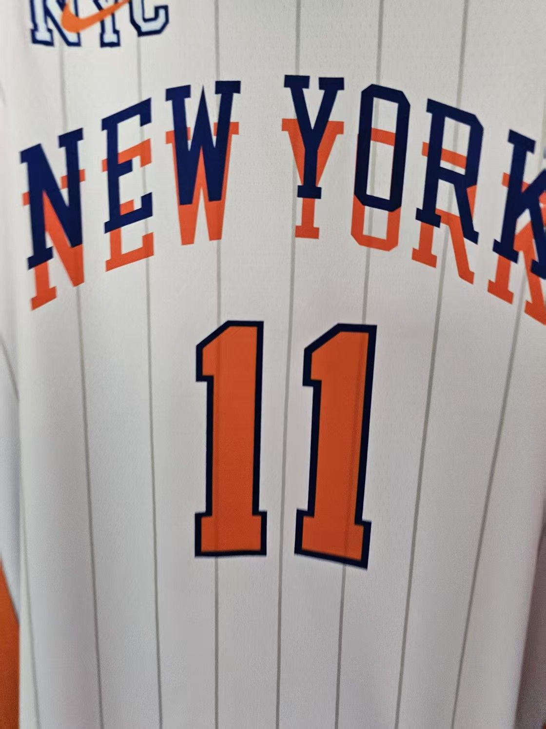 NBA Knicks #11 Jalen Brunson Jersey White XL Size US XL / EU 56 / 4 - 2 Thumbnail