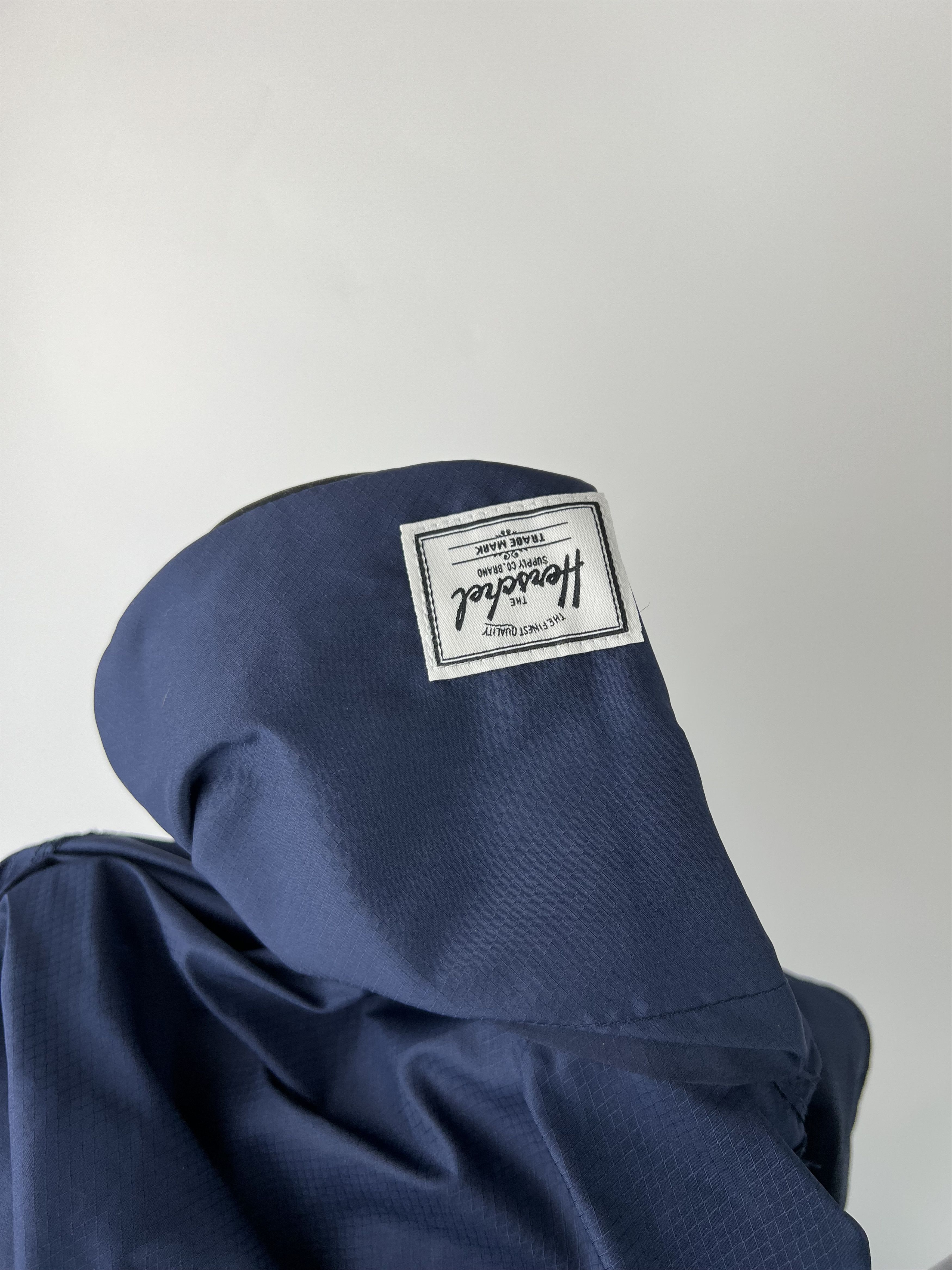 Herschel Supply Co. Herschel Supply Co. Women's Voyage Lightweight Jacket Size S Size S / US 4 / IT 40 - 8 Thumbnail