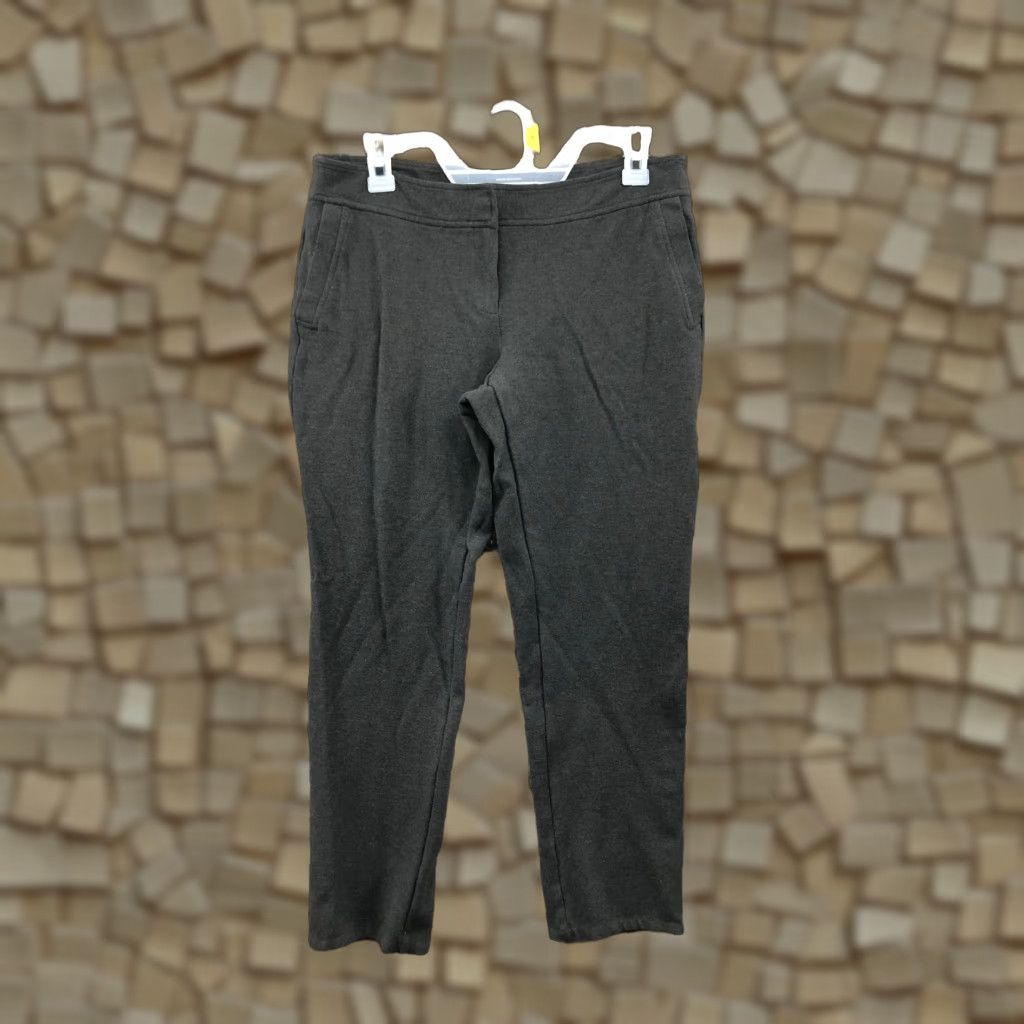 Eileen Fisher Eileen Fisher Pants Womens 8 Mid Rise Straight Leg Hook and Eye Black Knit Front Flat Front Pockets Regular Inseam 26 in Size 28 Waist Vintage: No Size 30" / US 8 / IT 44 - 1 Thumbnail