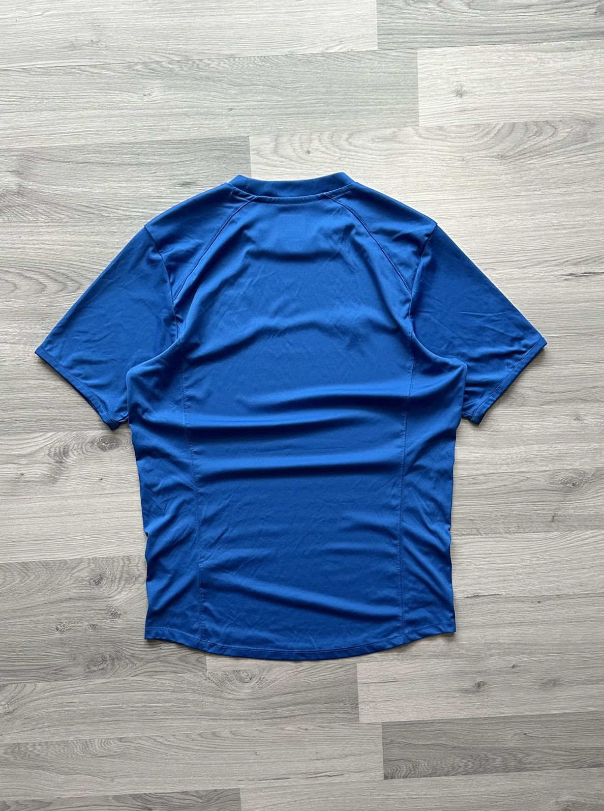 Umbro Vintage blue jersey Umbro England Size US M / EU 48-50 / 2 - 5 Thumbnail