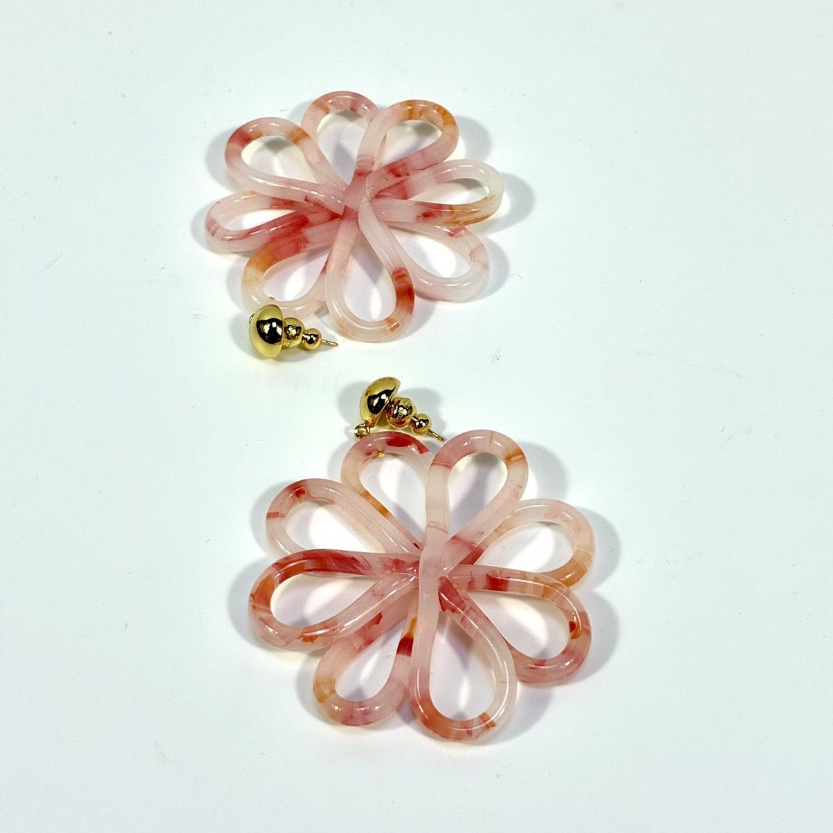 Cult Gaia Cult Gaia Acrylic Blossom Flower Azalea Earrings Pink NWT Size ONE SIZE - 4 Thumbnail