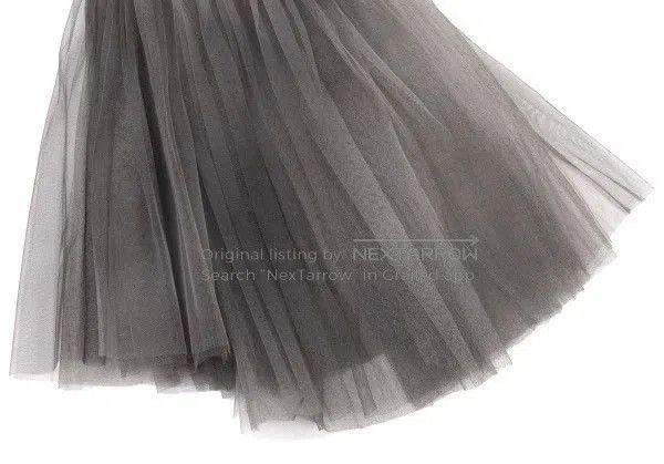 Comme des Garcons COMME des GARCONS Gray Tulle Skirt. Size 24" / US 00 / IT 34 - 6 Thumbnail
