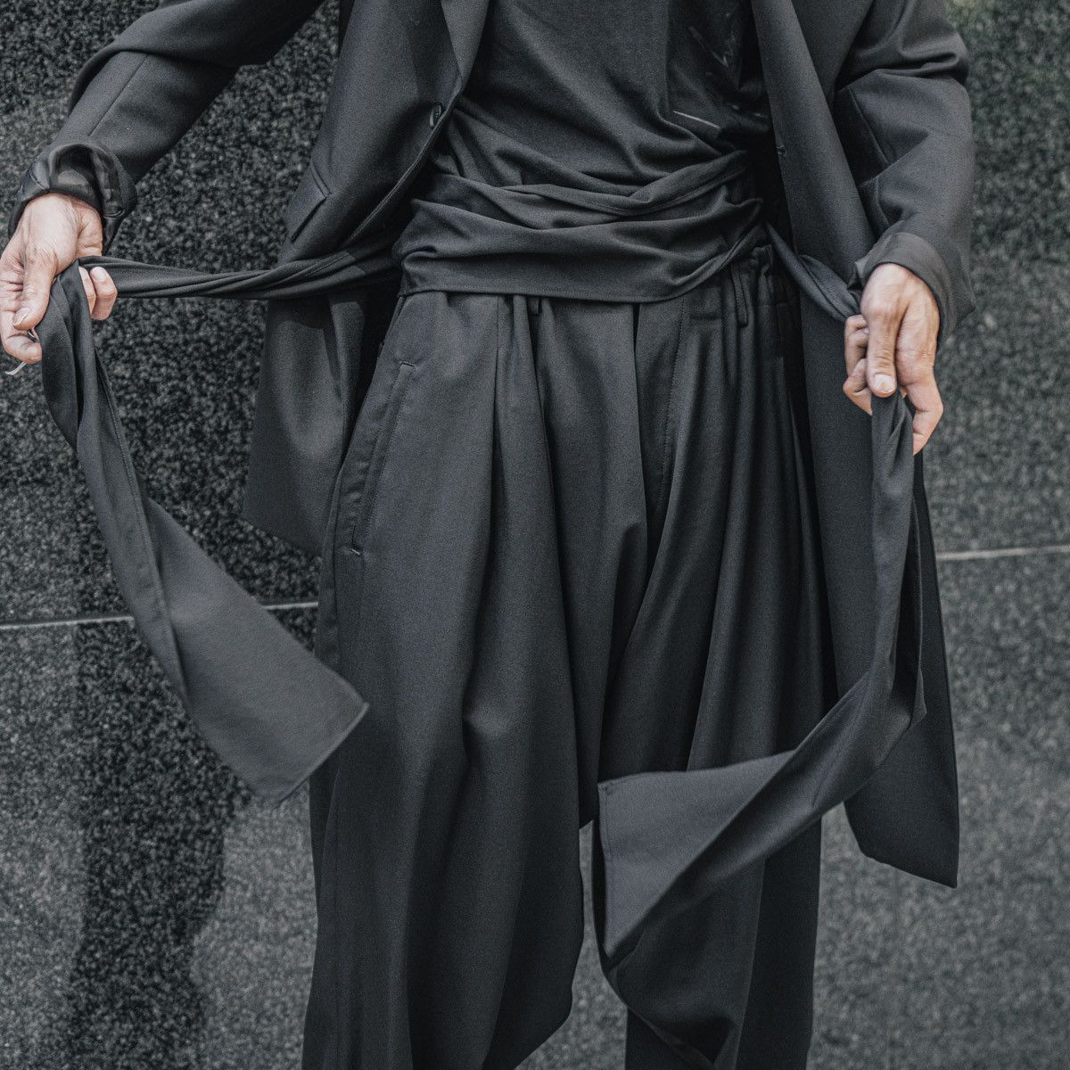 Yohji Yamamoto Yohji Yamamoto Pour Homme - W/Gabardine Tie Drape Pants Size US 30 / EU 46 - 13 Thumbnail