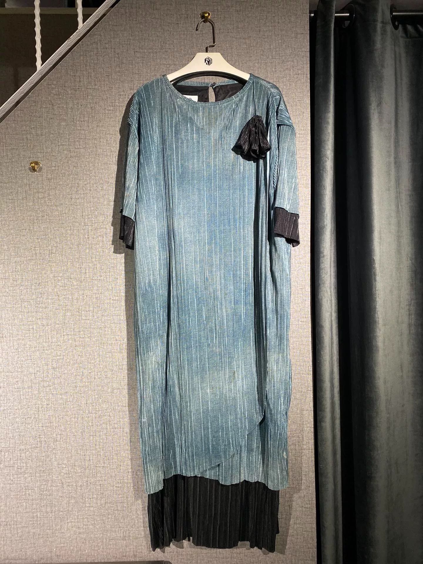 Maison Margiela maison margiela long dress for women Size L / US 10 / IT 46 - 1 Thumbnail