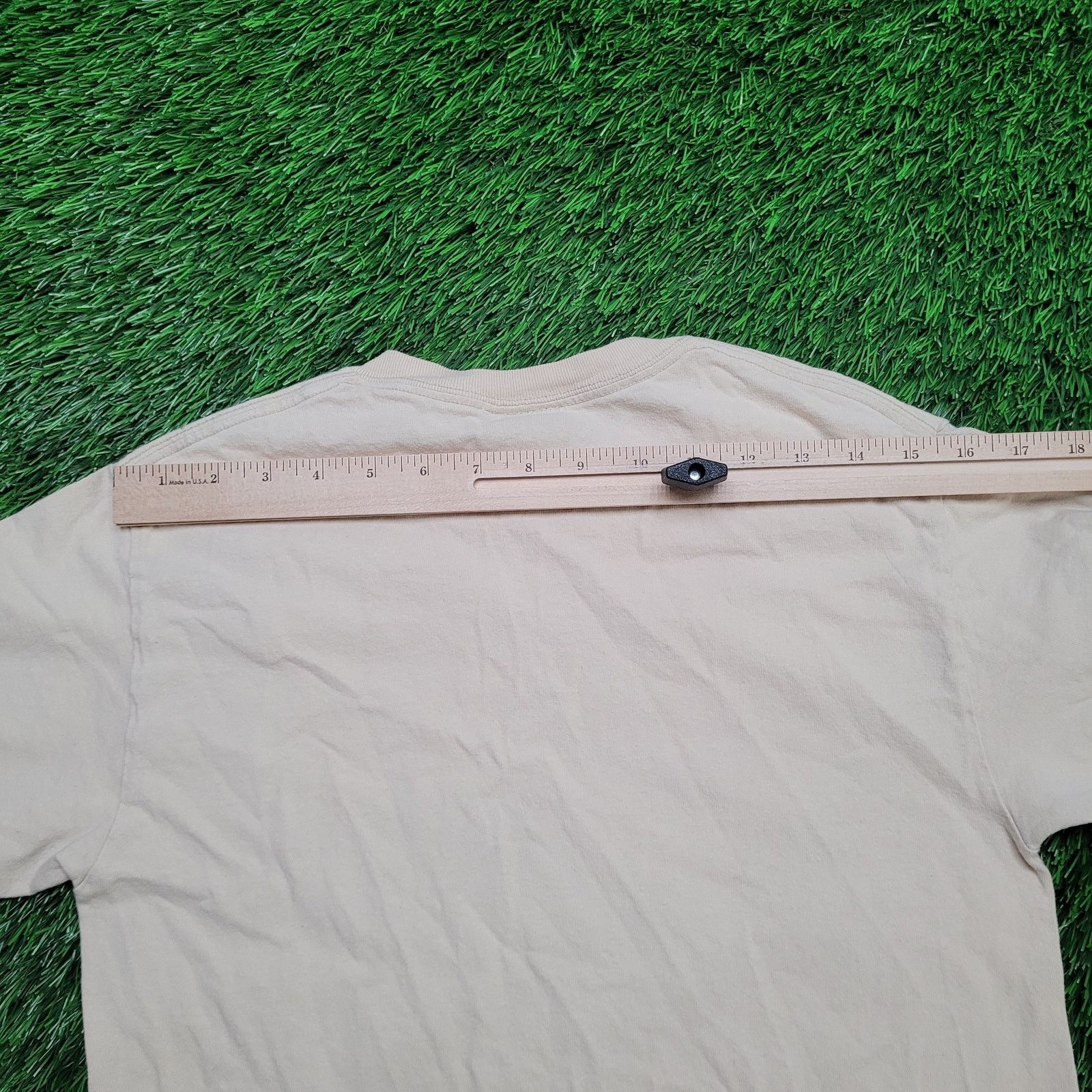 Other Thrasher Magazine Hawaiian Tiki Skate T-Shirt Small Tan Size US S / EU 44-46 / 1 - 9 Thumbnail