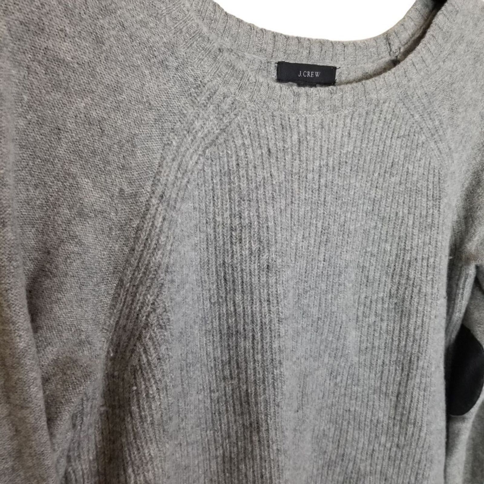 J.Crew J. Crew Womens Wool Sweater Leather Elbow Patch Sz S Preppy Size S / US 4 / IT 40 - 6 Thumbnail