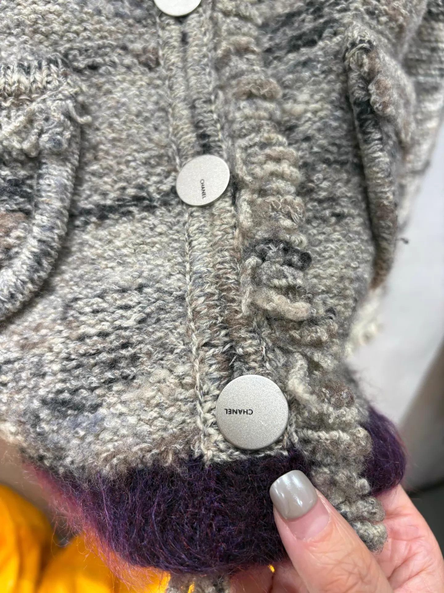 Chanel Chanel Vtg Gray-Purple Tweed V-neck Jacket Women's 36 99New Size XS / US 0-2 / IT 36-38 - 2 Thumbnail