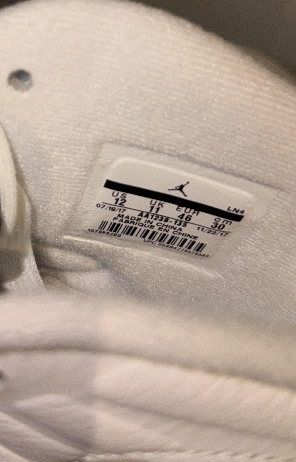 Jordan Brand × October's Very Own 2018 OVO Air Jordan VIII (8) Size US 12 / EU 45 - 7 Thumbnail