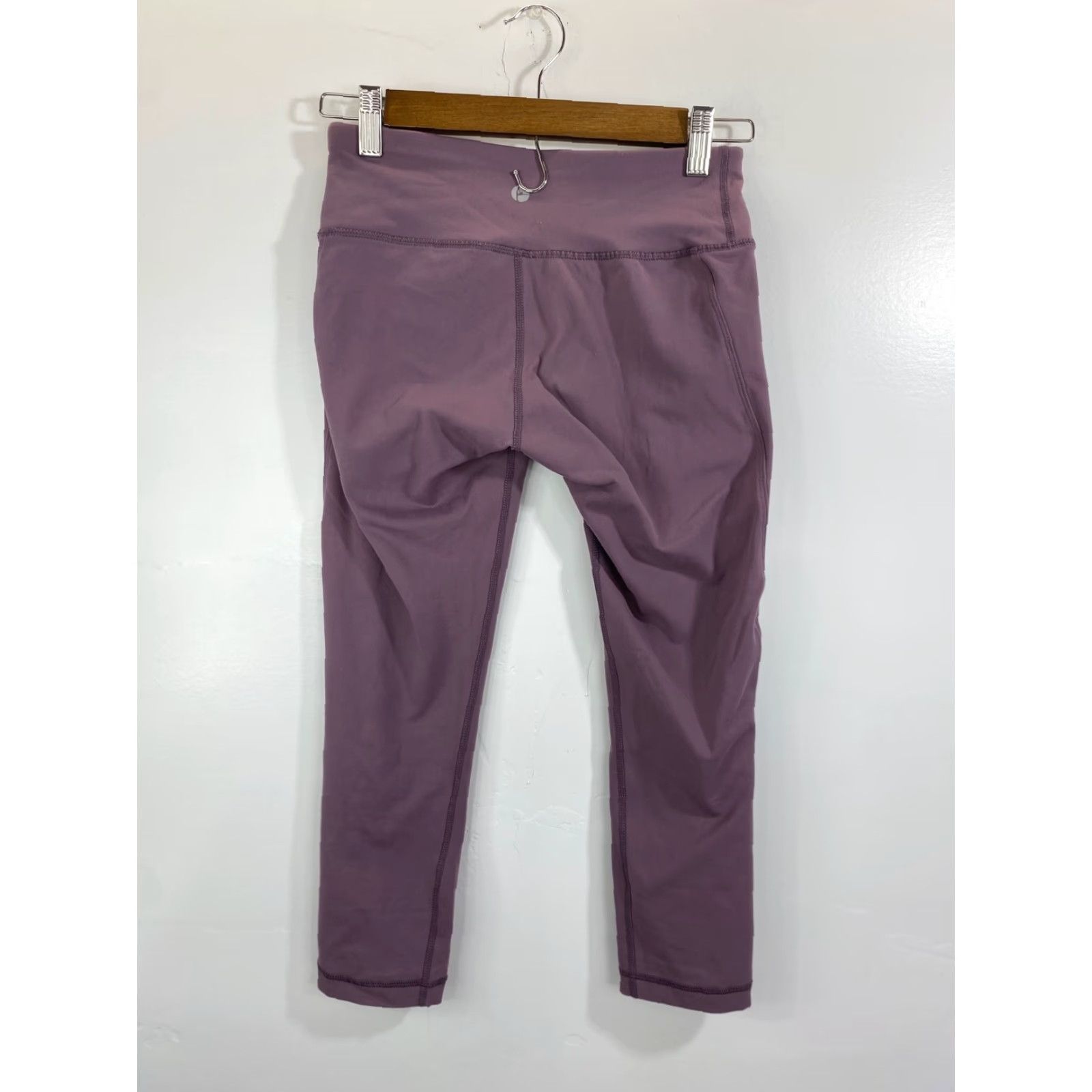 Athleta Athleta 90 Degrees Exercise Leggins Workout Pants Size Medium Lot of 2 #743 Size 32" / US 10 / IT 46 - 5 Thumbnail