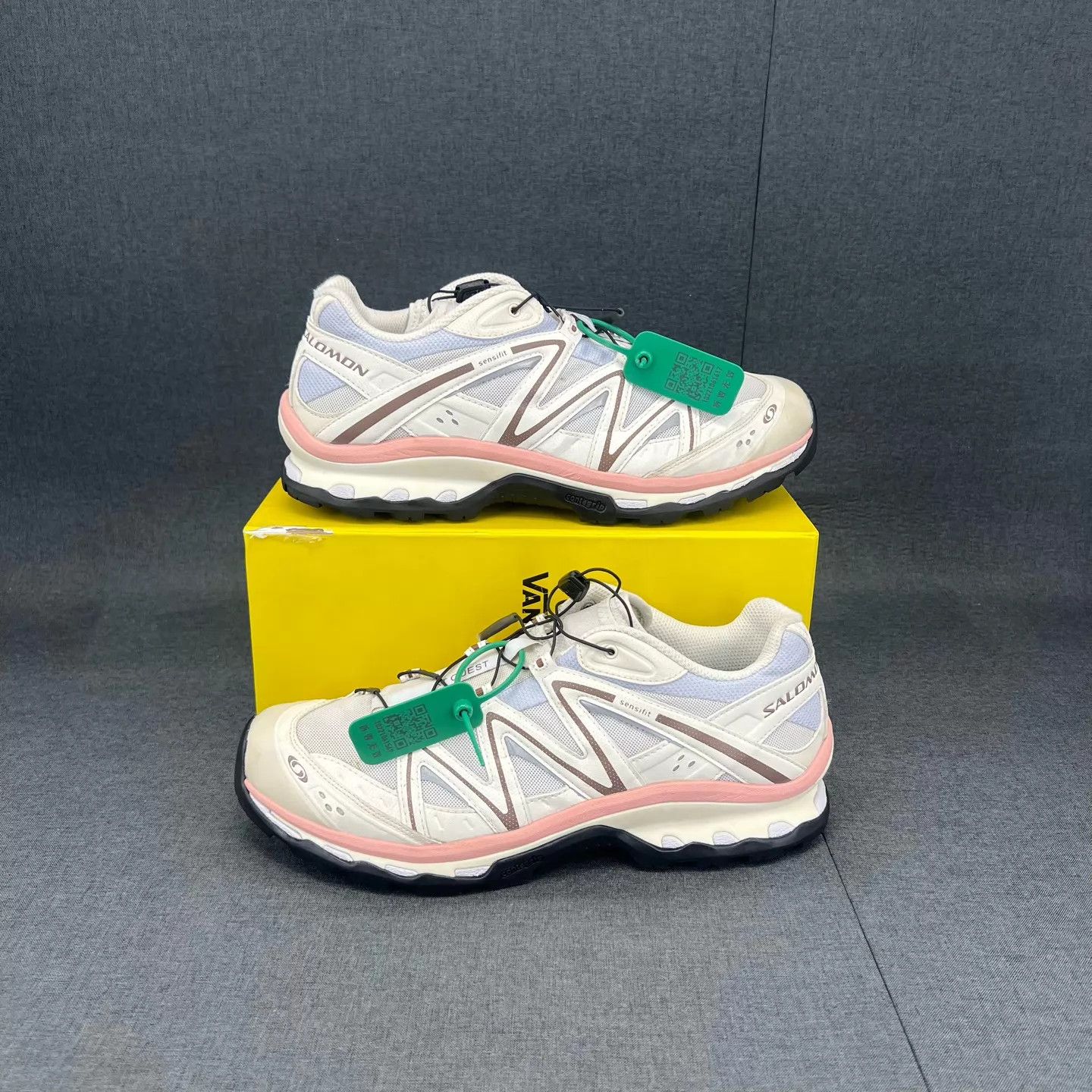 Salomon Salomon XT-Quest Champagne 46.5 Worn A Few Boxed Size US 13 / EU 46 - 2 Thumbnail