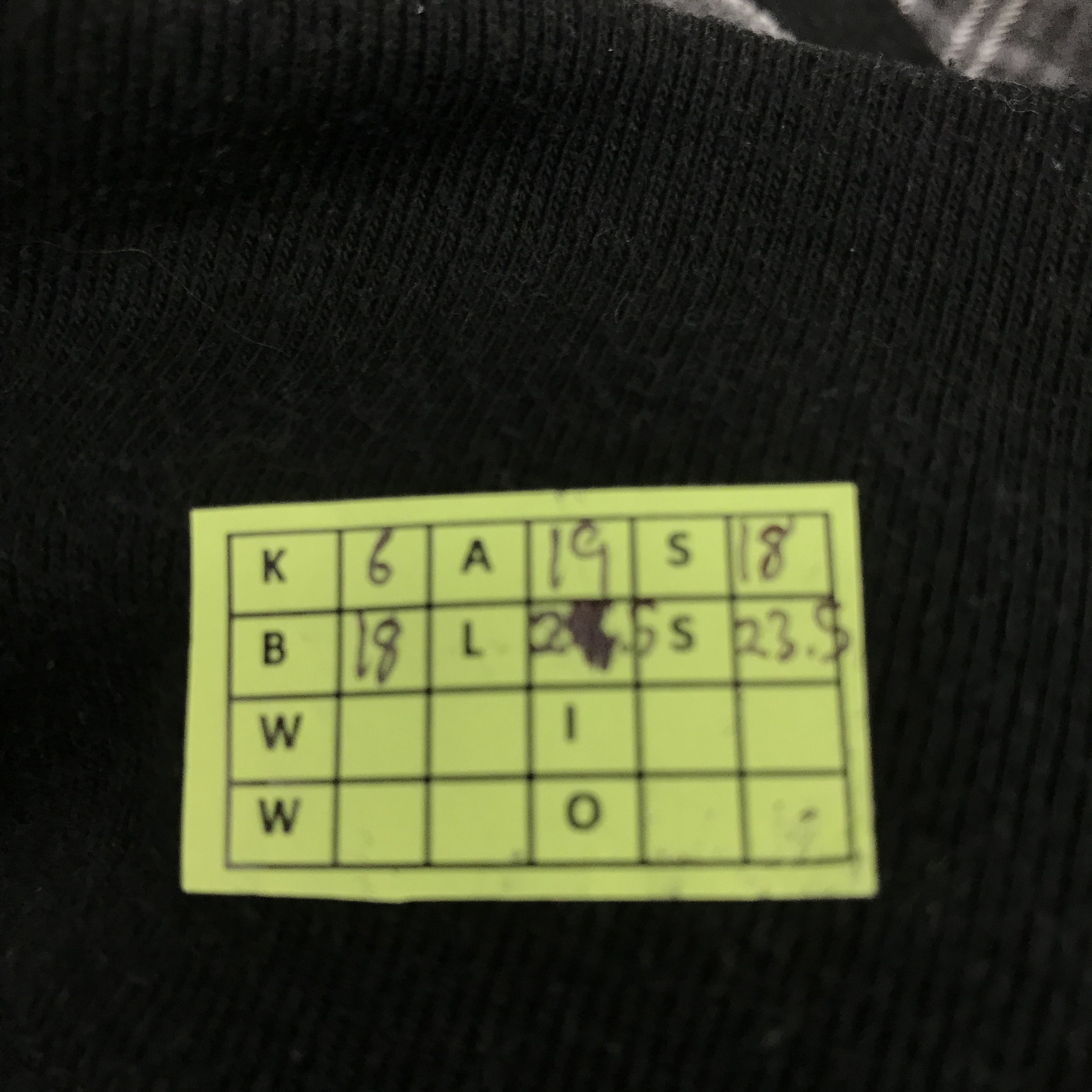 Japanese Brand Vintage Urban Collection cardigan sweater Size US L / EU 52-54 / 3 - 10 Thumbnail
