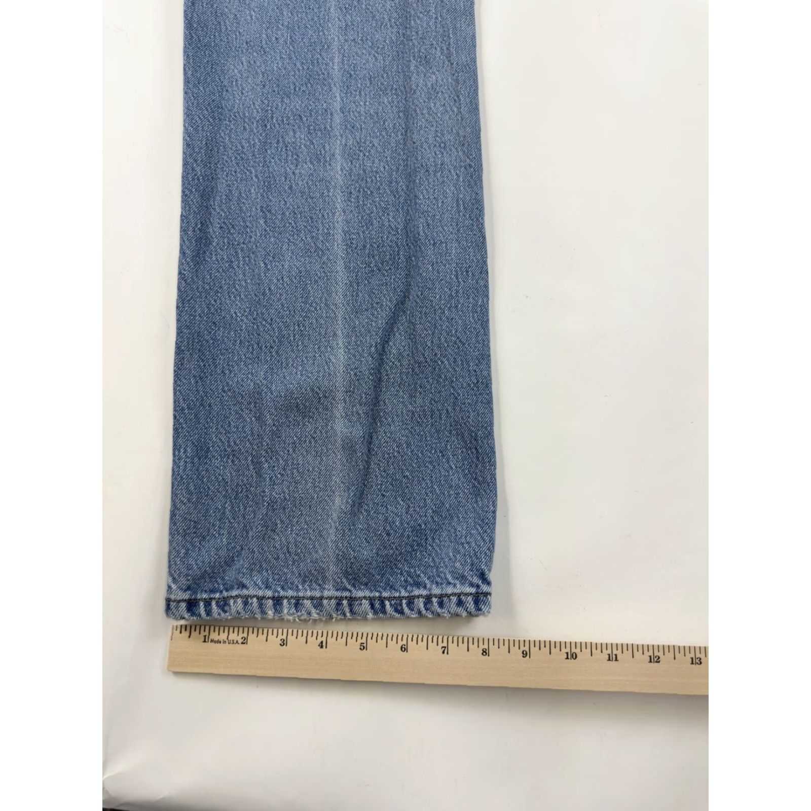 Levi's VINTAGE Levi’s 505 Jeans Mens 32x31 Blue Tagged 36x32 Slim Straight Faded Comfort Men Jeans Size US 32 / EU 48 - 7 Thumbnail