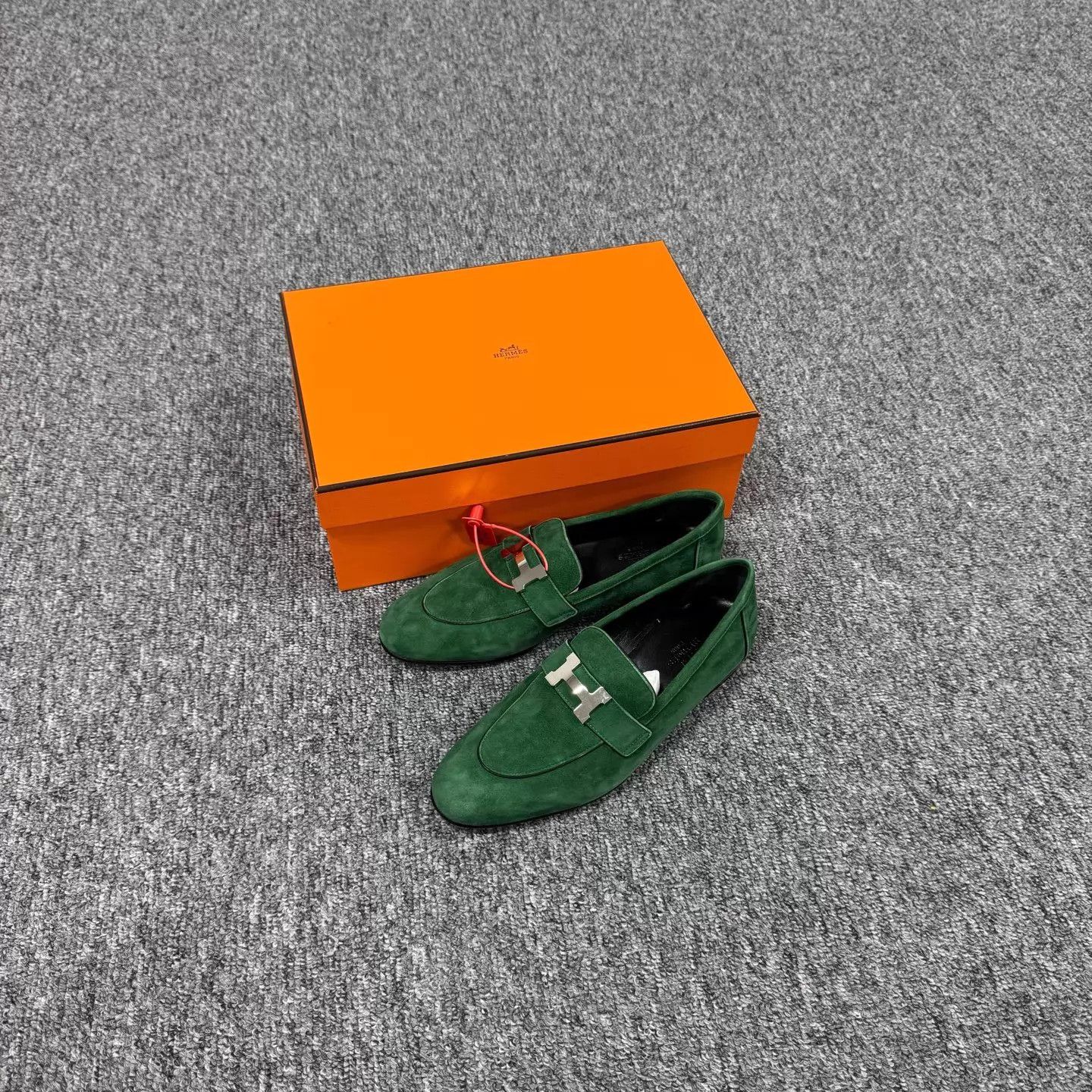 Hermes Hermes Suede H Buckle Loafer Vintage Green 37 99New With Box Size US 6.5 / IT 36.5 - 1 Thumbnail