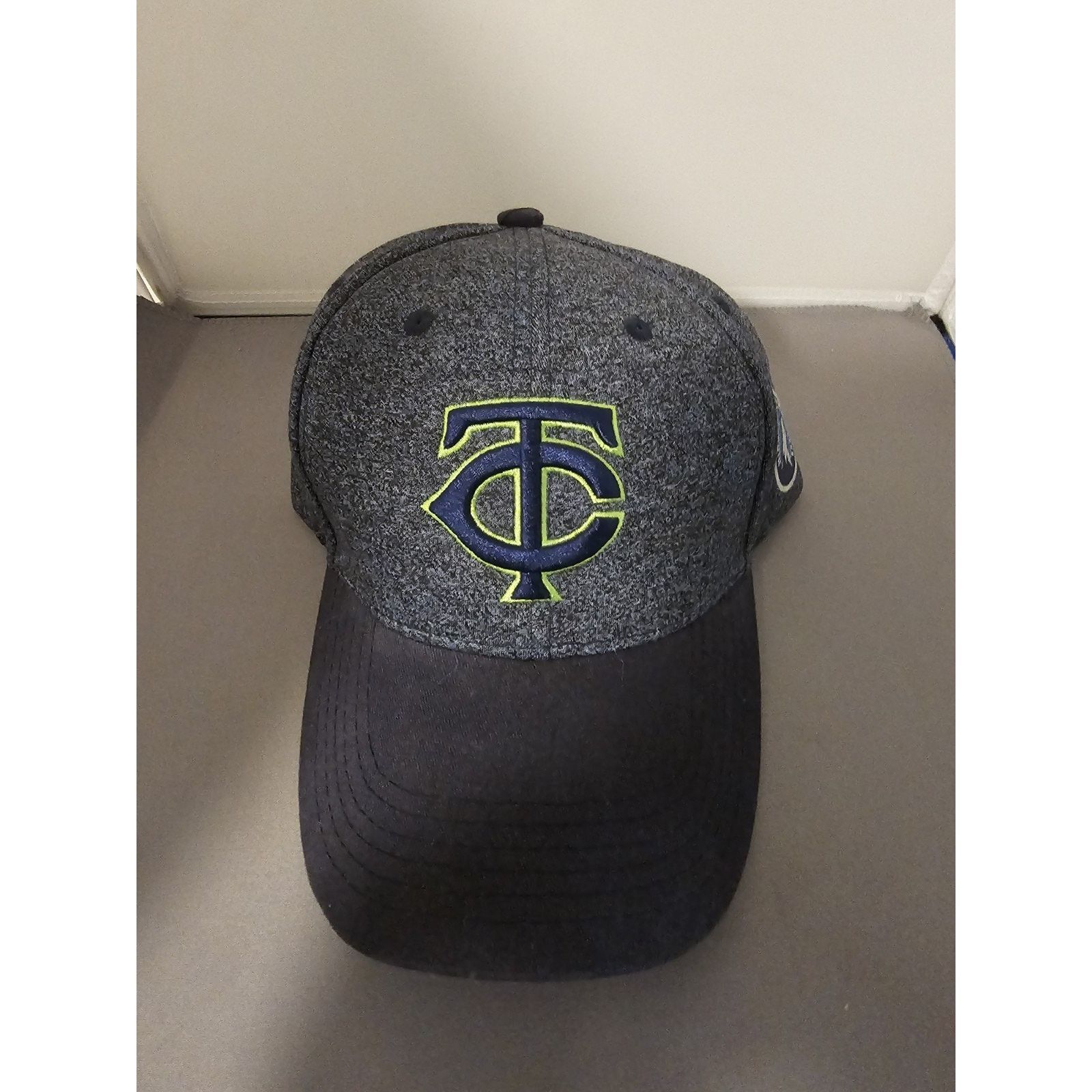 Other Minnesota Twins Hat/Cap - w/Timberwolves Logo - Grey/Green Size ONE SIZE - 2 Thumbnail
