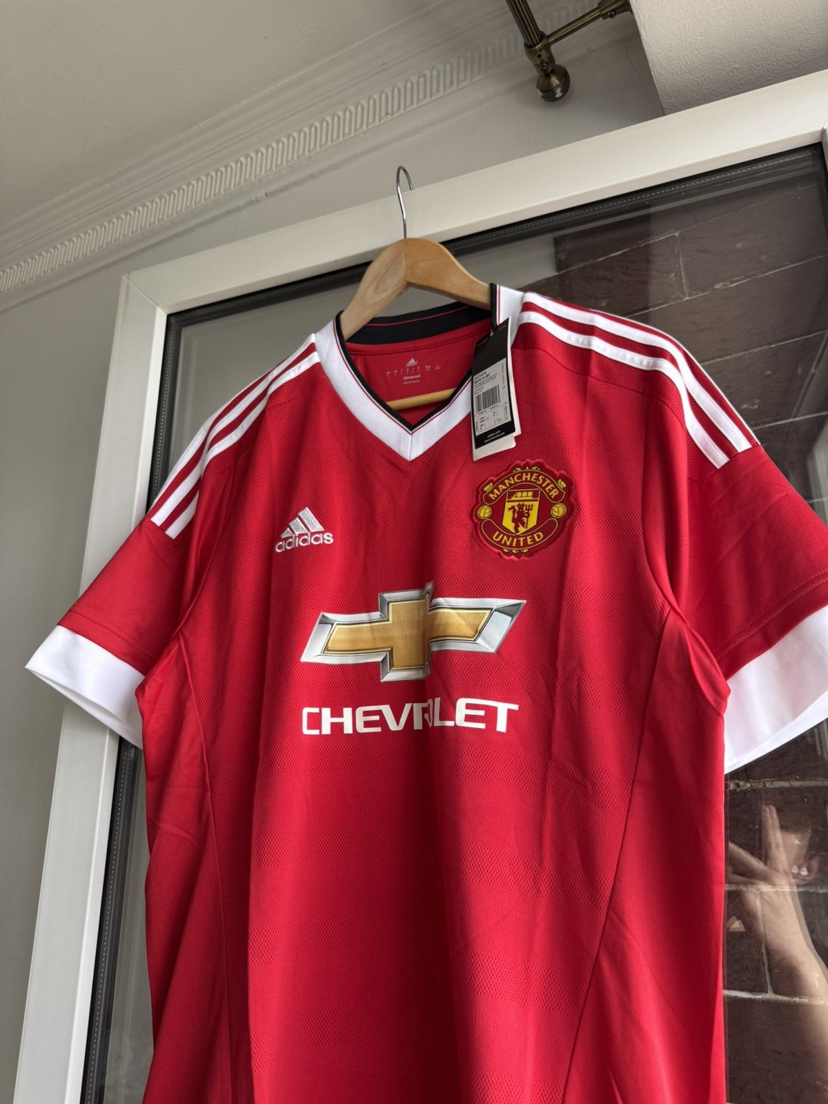 Adidas NEW Adidas Manchester United Home Jersey 2015/2016 Size US L / EU 52-54 / 3 - 6 Thumbnail