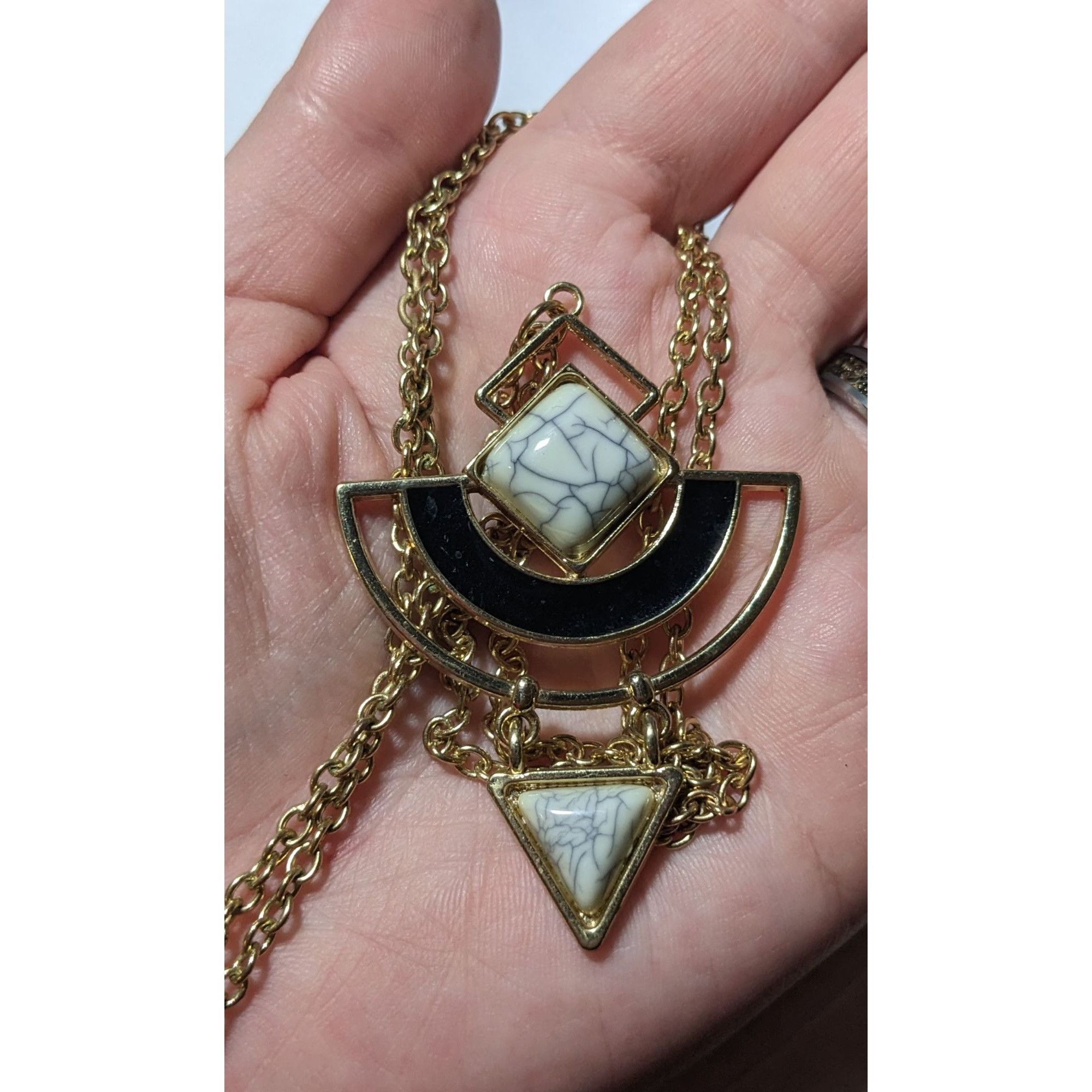 Other Modern Geometric Abstract Gemmed Pendant Necklace Size ONE SIZE - 4 Thumbnail