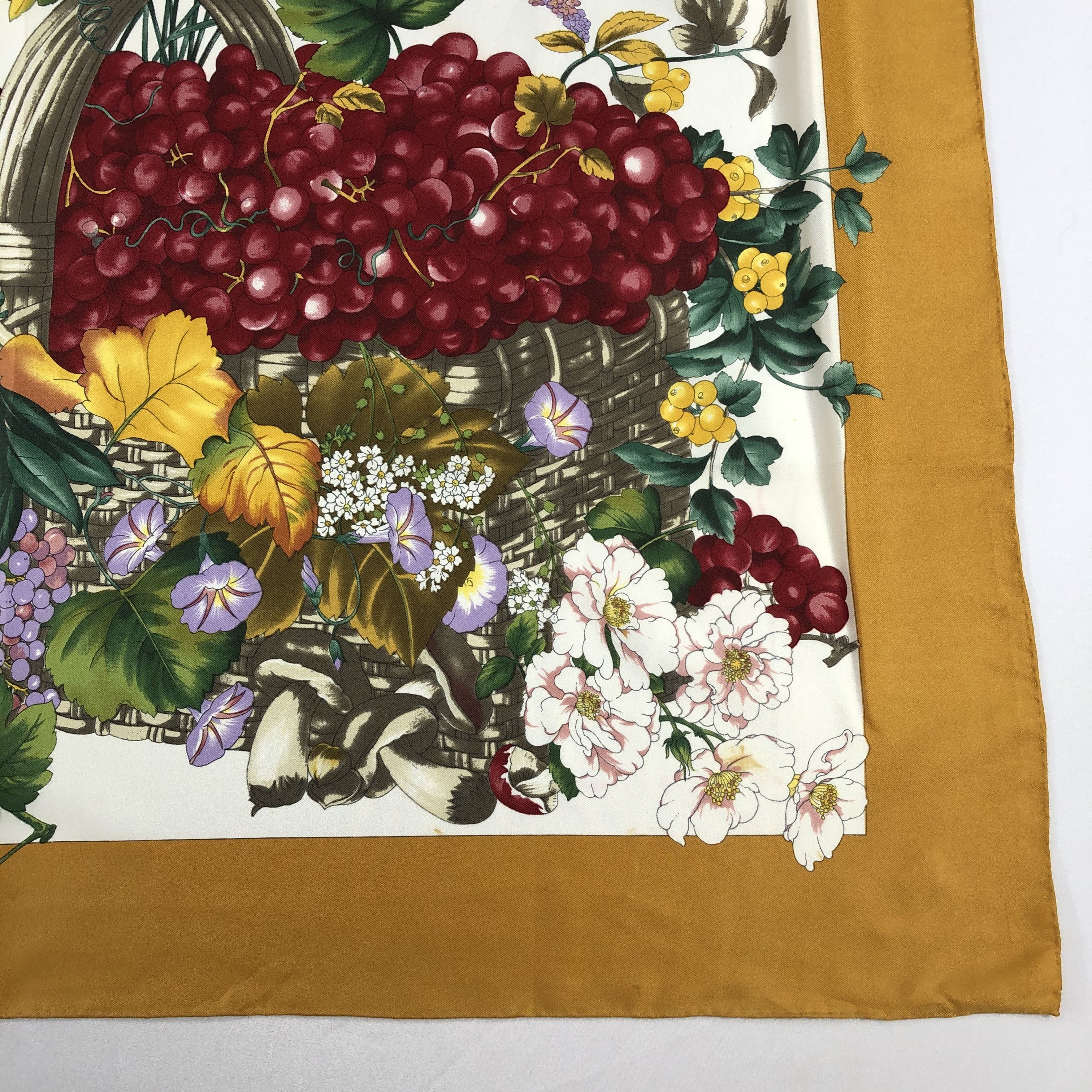 Vintage Vintage Silk Scarf Size ONE SIZE - 4 Thumbnail