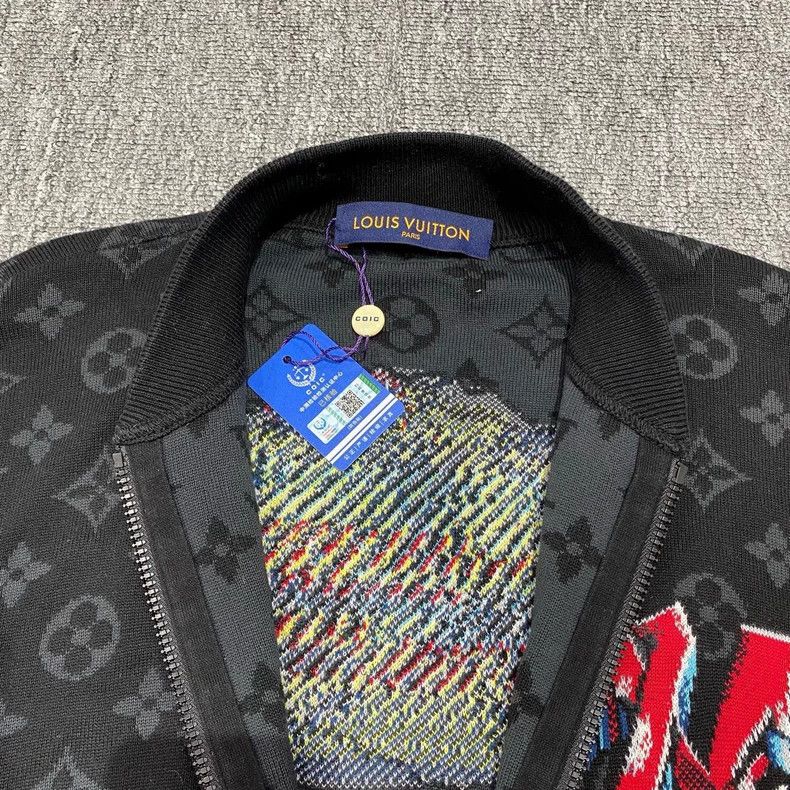Louis Vuitton Louis Vuitton Black presbyopic jacket with graffiti logo j Size US M / EU 48-50 / 2 - 8 Thumbnail