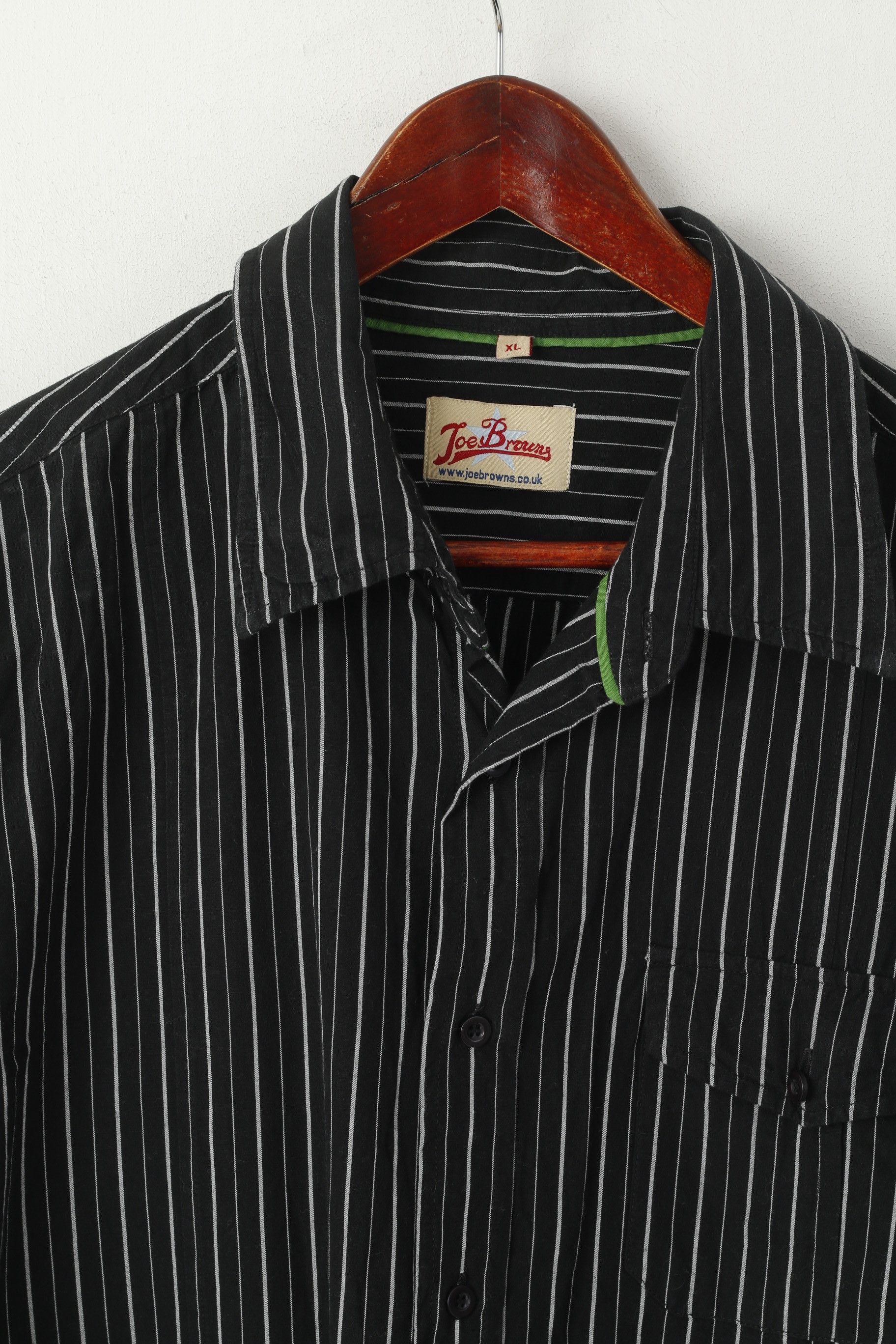 Joe Browns Joe Browns Men XL Casual Shirt Black Cotton 4661 Size US XL / EU 56 / 4 - 3 Thumbnail