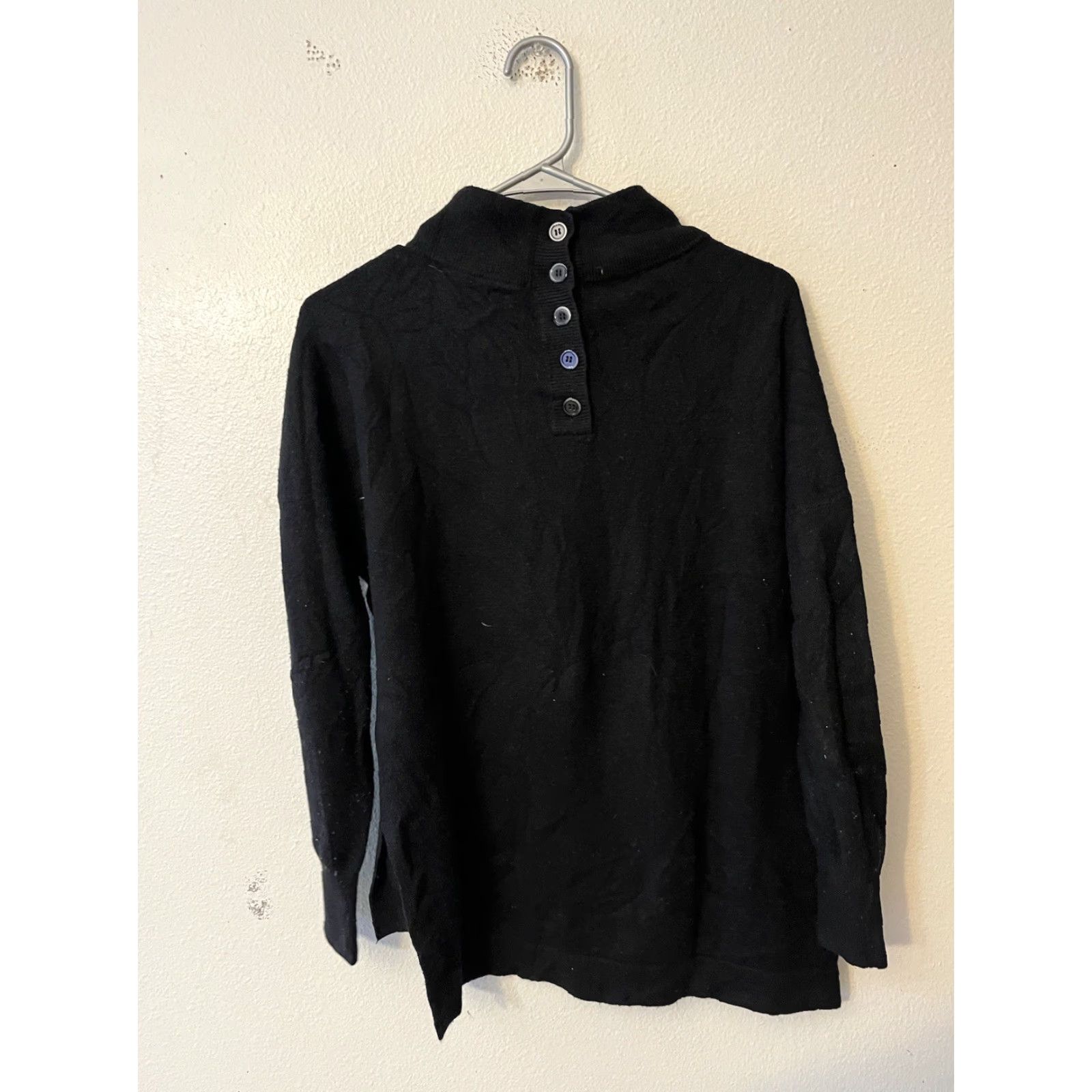 French Connection French Connection Sweater Women Small Black Acrylic Back 1/4 Button Pullover Size S / US 4 / IT 40 - 3 Thumbnail